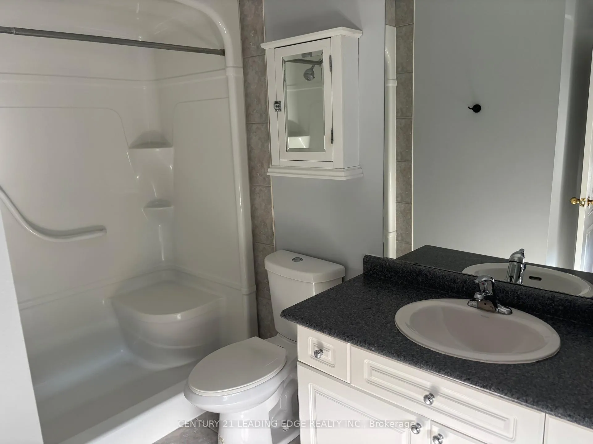 Photo 7 of Unit COACH, 61 Morning Dove Drive, Markham, Cornell — HOMEH