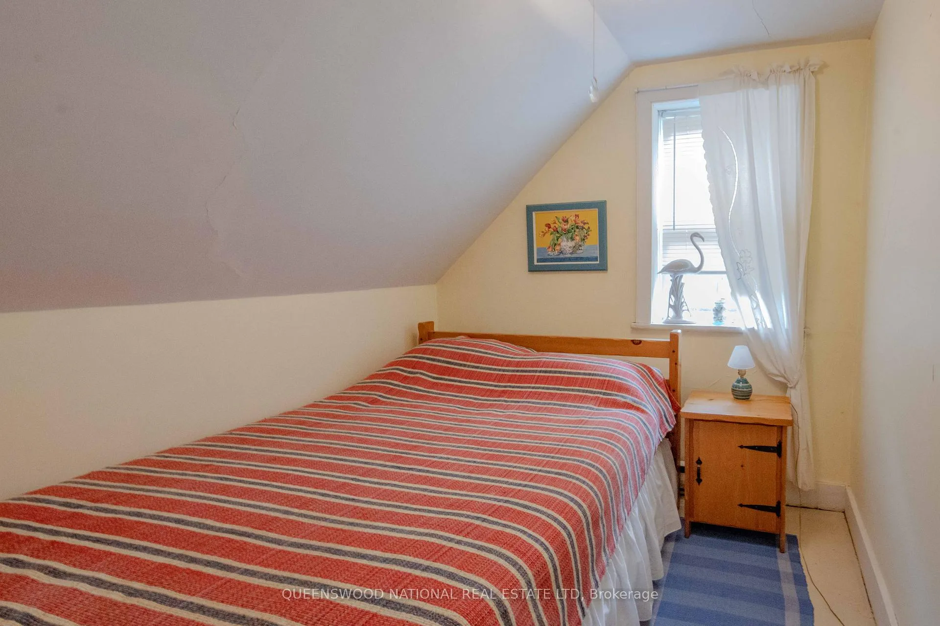 Photo 26 of 6 Ryan Street, Killaloe, Hagarty and Richards, Killaloe/Round Lake — HOMEH