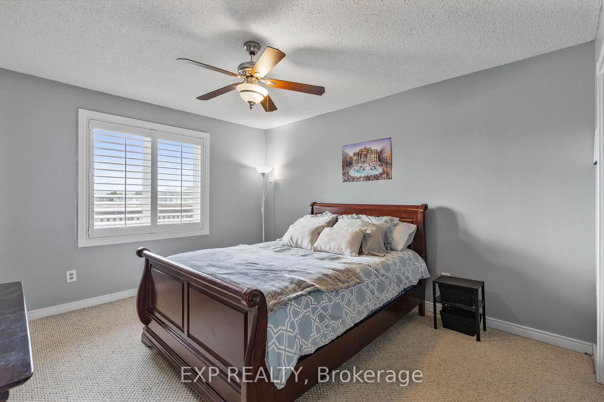 Photo 24 of 10 Vega Crescent, Hamilton, Stoney Creek — HOMEH