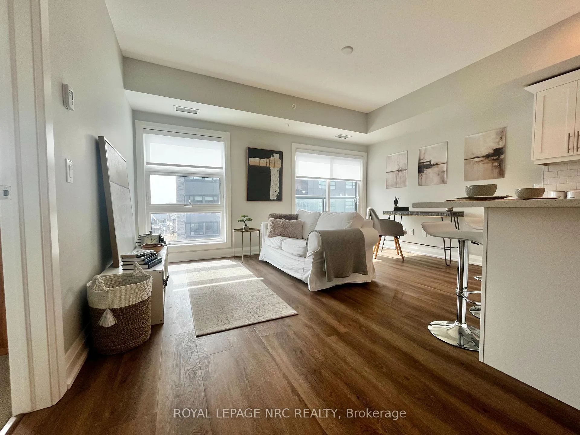 Photo 6 of Unit 300, 120 Summersides Boulevard, Pelham, Fonthill — HOMEH
