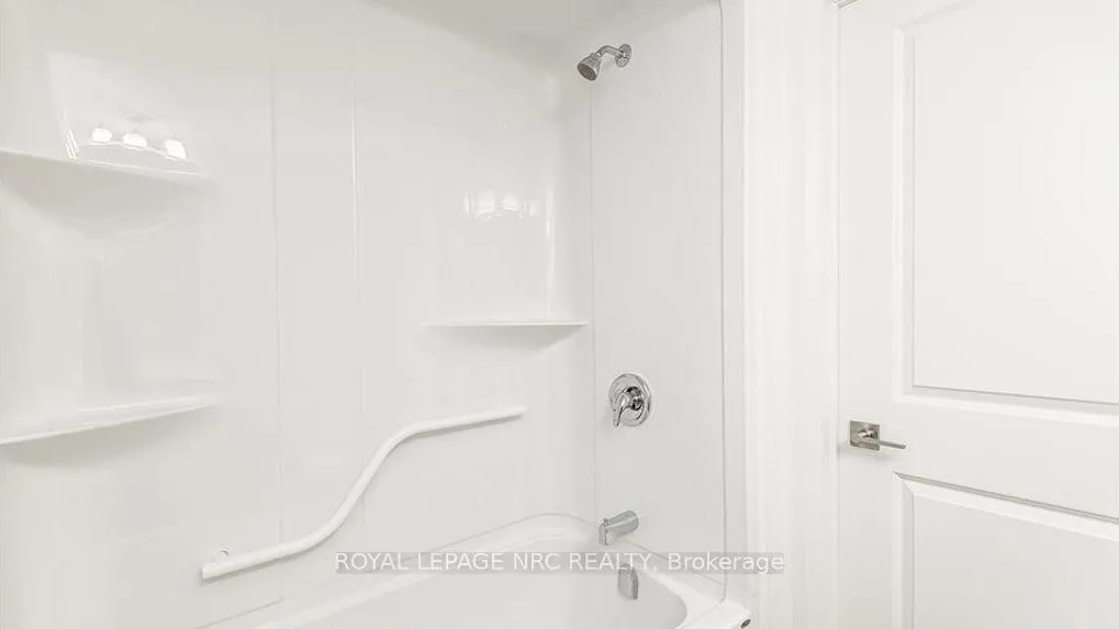 Photo 12 of Unit 300, 120 Summersides Boulevard, Pelham, Fonthill — HOMEH