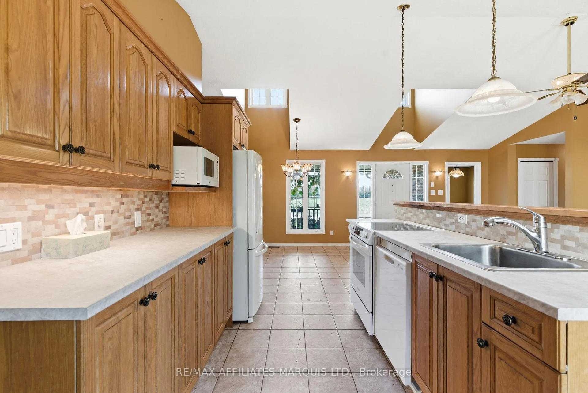 Photo 9 of 3066 Goldfield Road, North Stormont, North Stormont (Finch) Twp — HOMEH