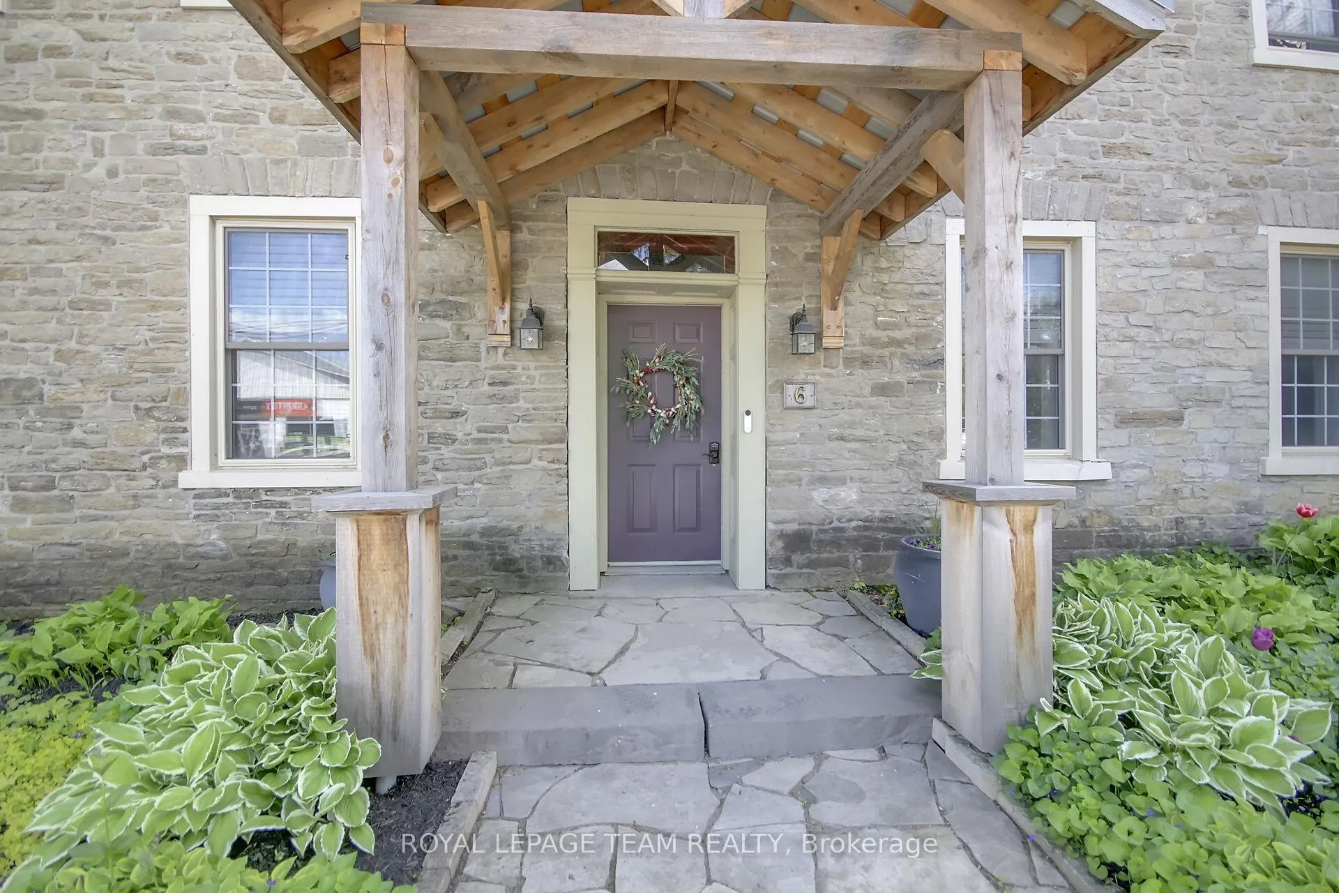 Photo 1 of 6 Spencer Street S, Edwardsburgh/Cardinal, Edwardsburgh/Cardinal Twp — HOMEH