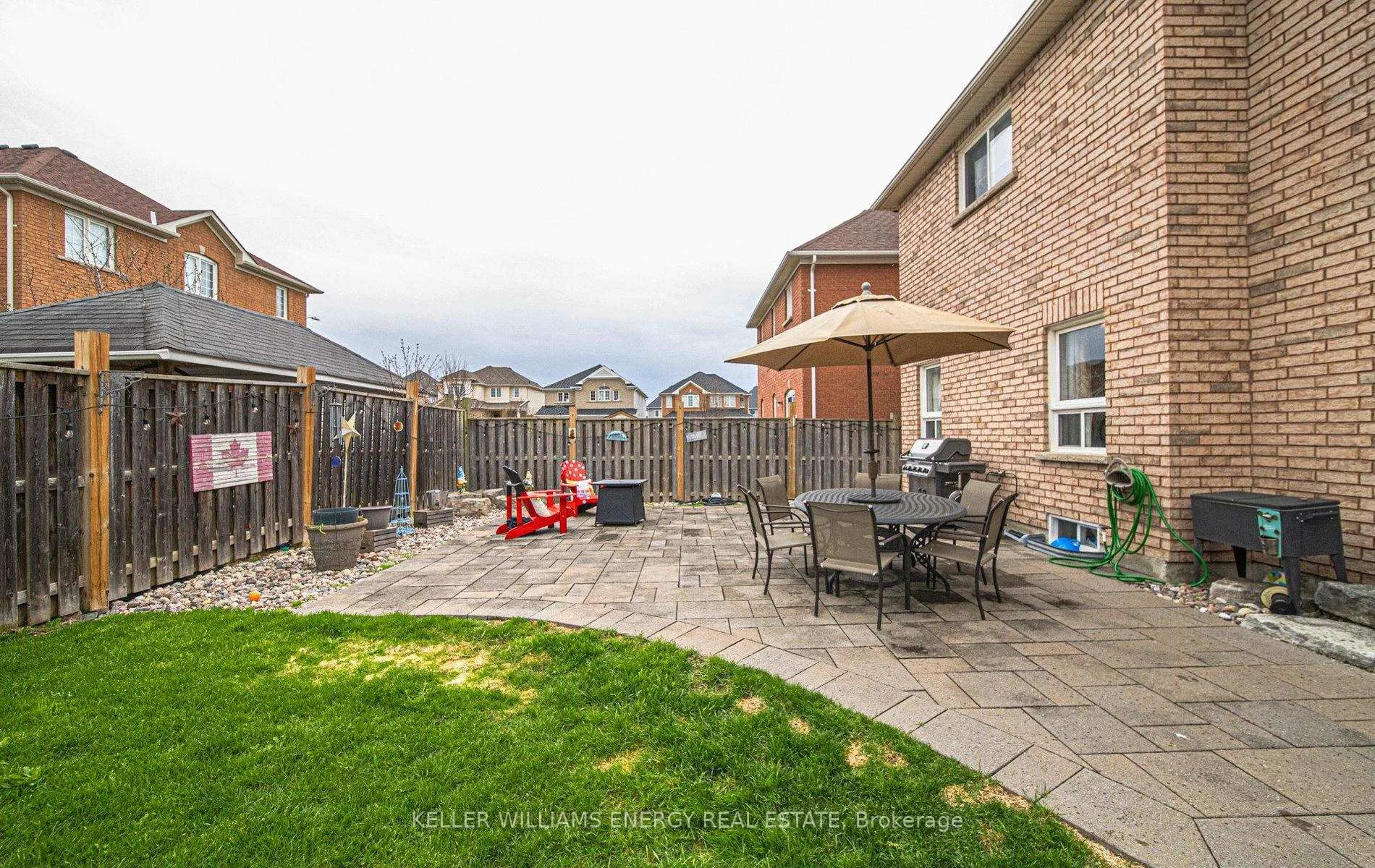 Photo 10 of 901 Ormond Drive, Oshawa, Samac — HOMEH