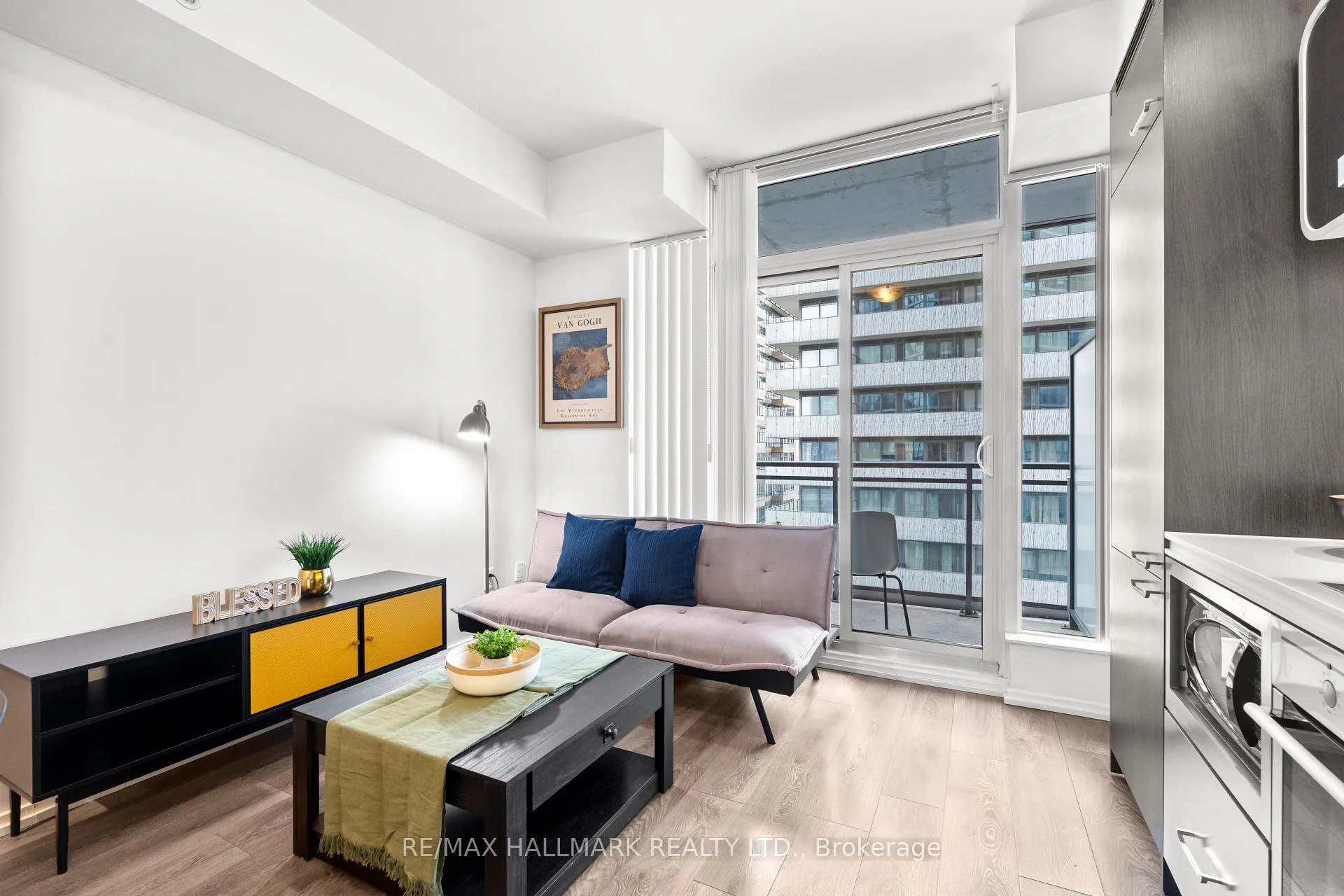 Photo 6 of Unit 3008, 45 Charles Street E, Toronto, Church-Yonge Corridor — HOMEH