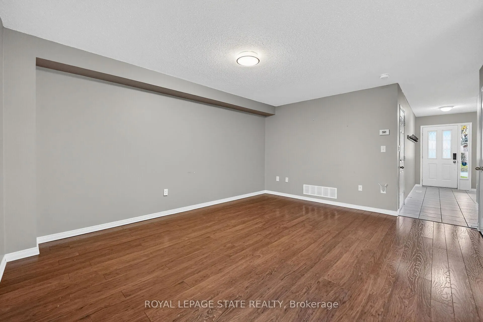 Photo 7 of 41 Kenyon Crescent, Grimsby, Grimsby East — HOMEH