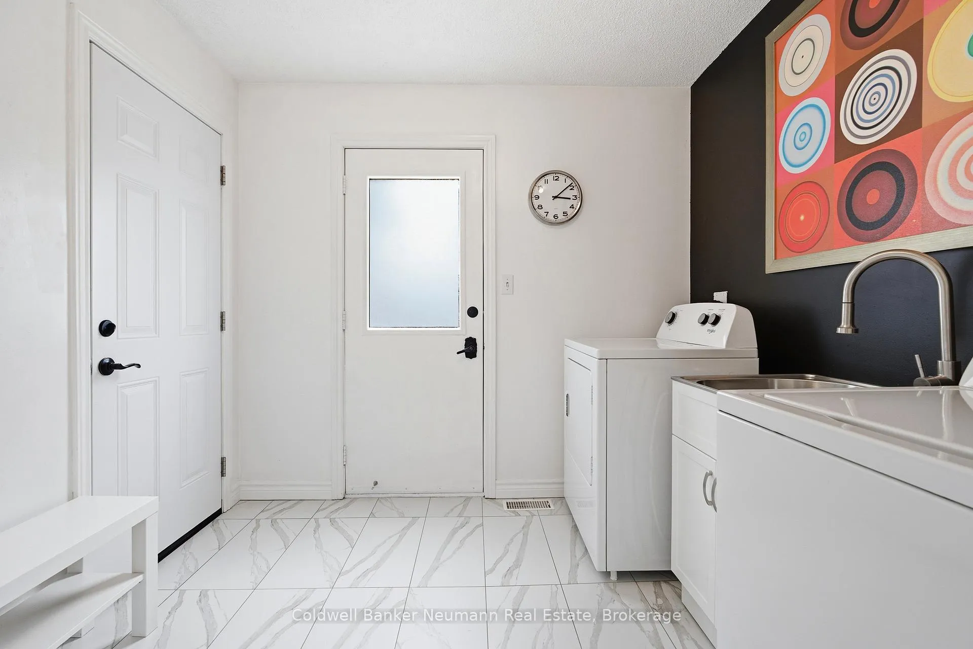 Photo 12 of 42 Hands Drive, Guelph, Kortright East — HOMEH