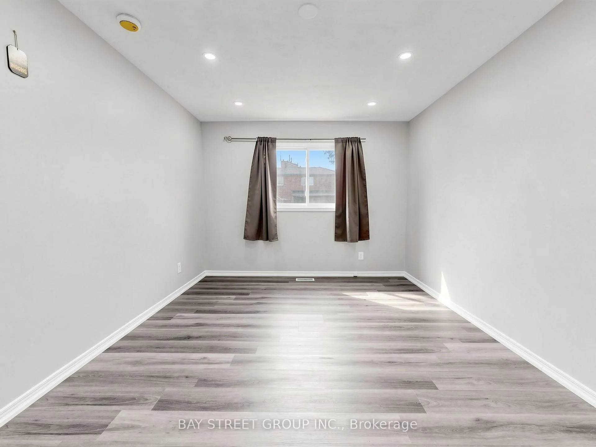 Photo 29 of 42 Robbinstone Drive, Scarborough, Malvern — HOMEH