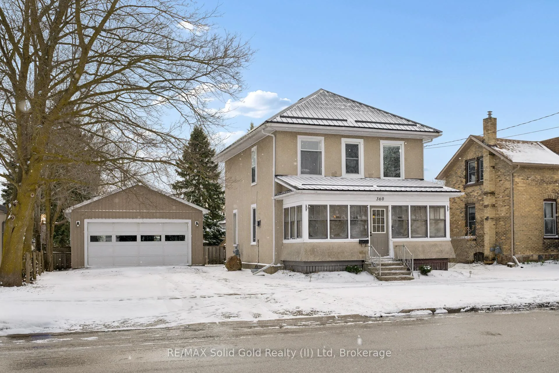 Photo 2 of 360 Queen Street S, Minto — HOMEH