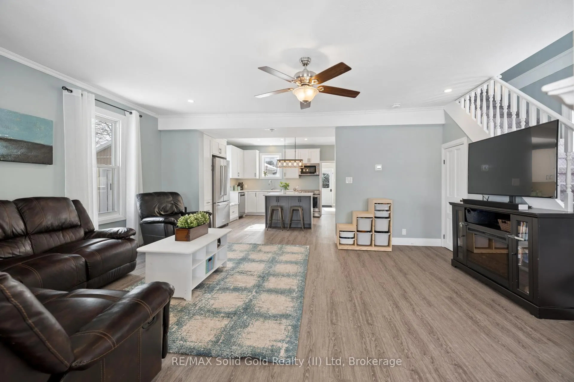 Photo 8 of 360 Queen Street S, Minto — HOMEH