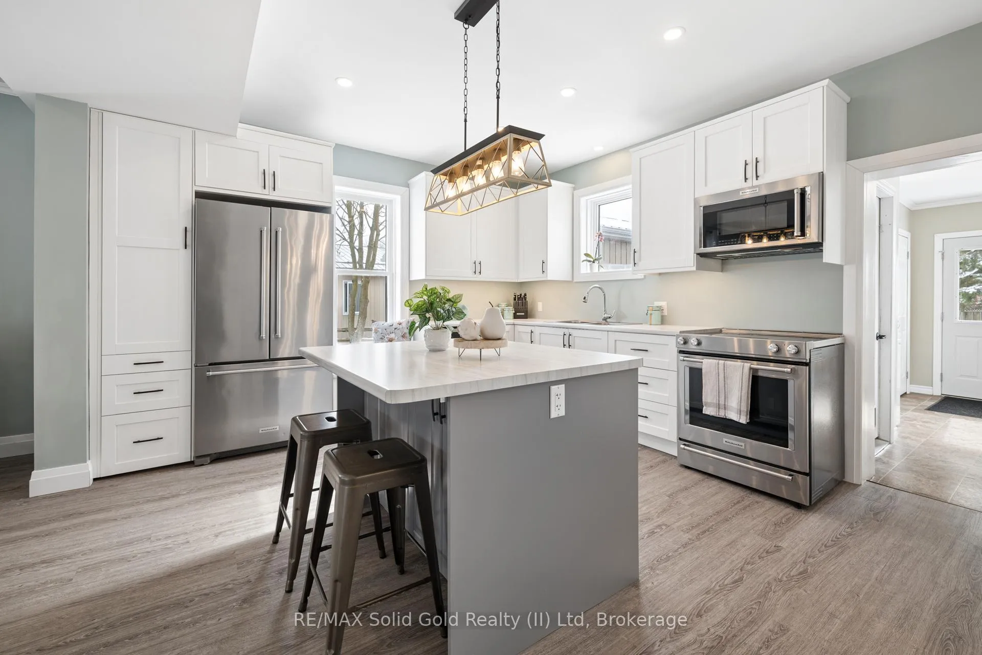 Photo 14 of 360 Queen Street S, Minto — HOMEH