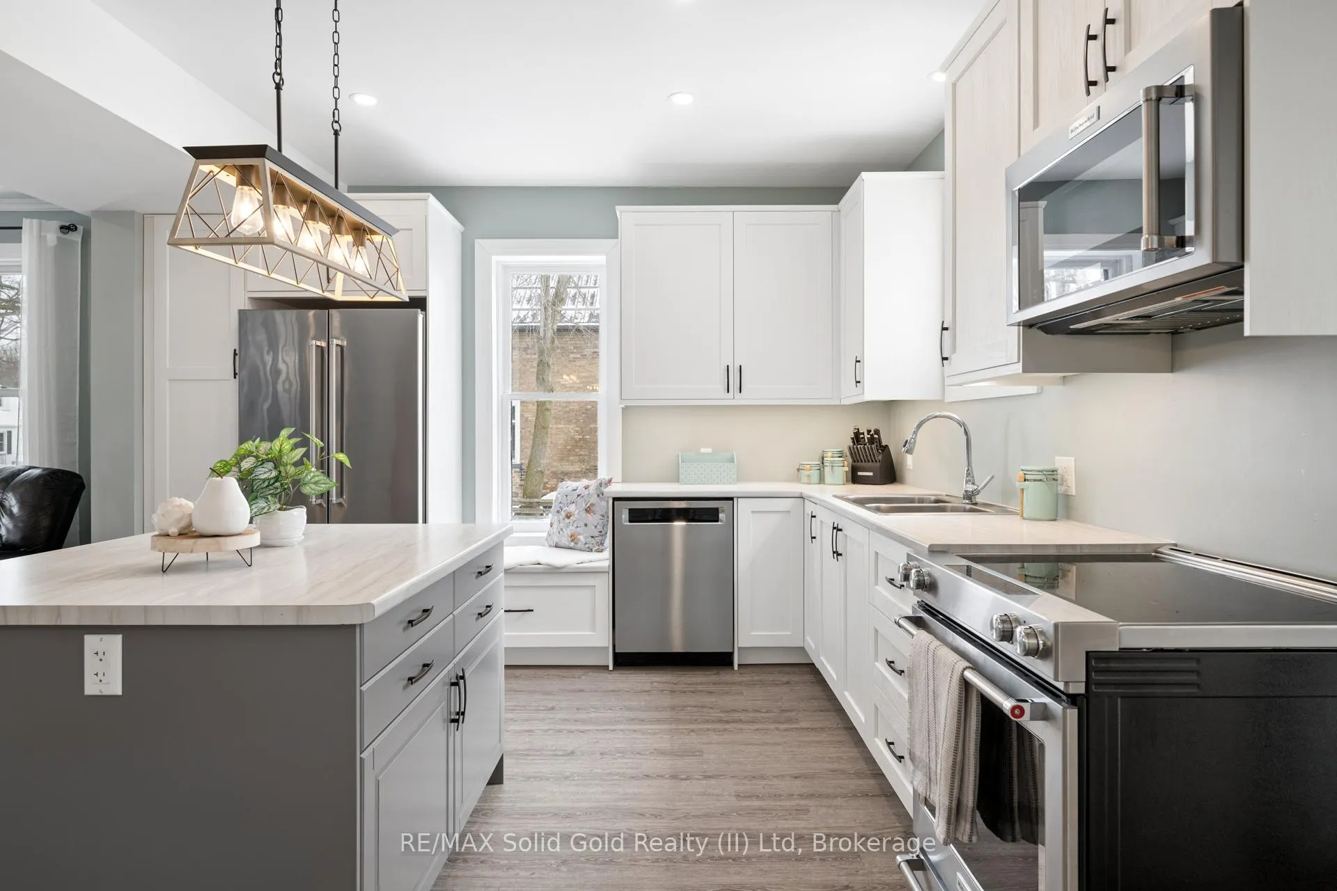 Photo 15 of 360 Queen Street S, Minto — HOMEH