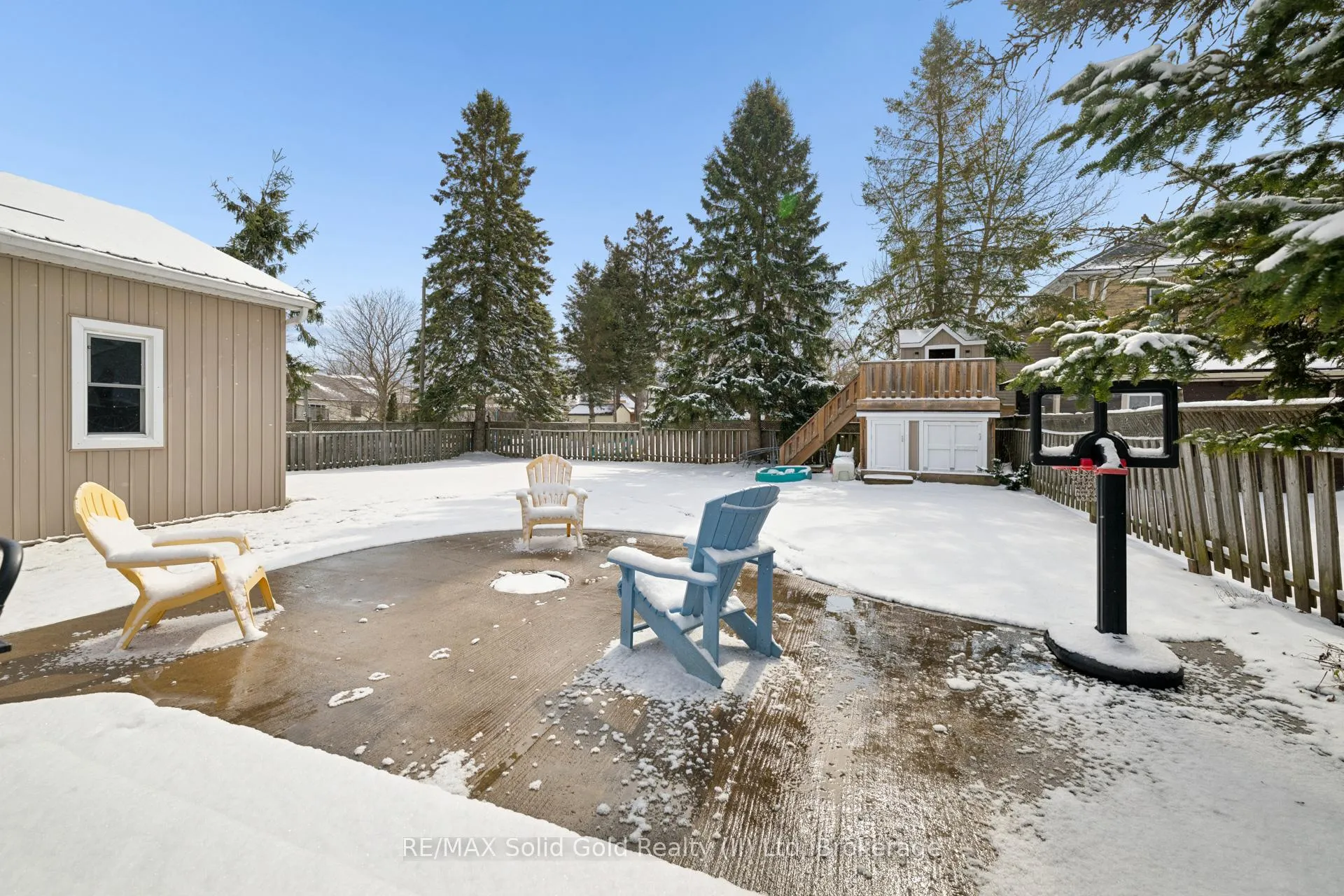 Photo 38 of 360 Queen Street S, Minto — HOMEH