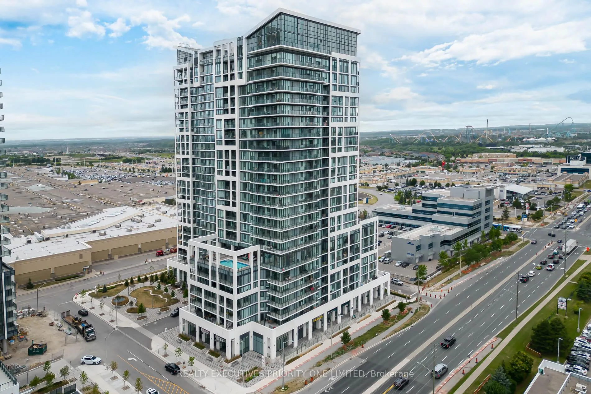 Photo 1 of Unit 519, 9000 Jane Street, Vaughan, Vellore Village — HOMEH