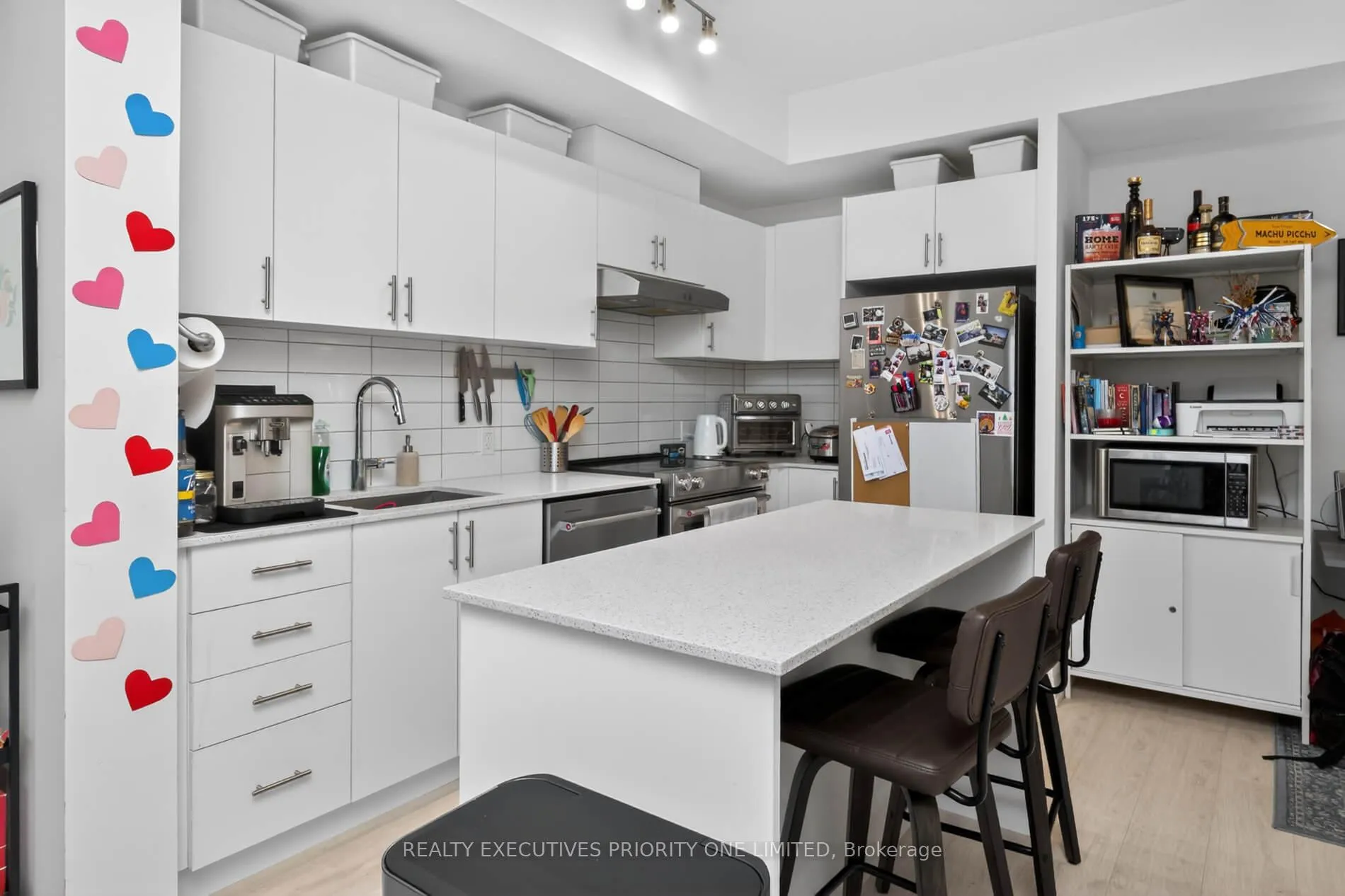 Photo 10 of Unit 519, 9000 Jane Street, Vaughan, Vellore Village — HOMEH