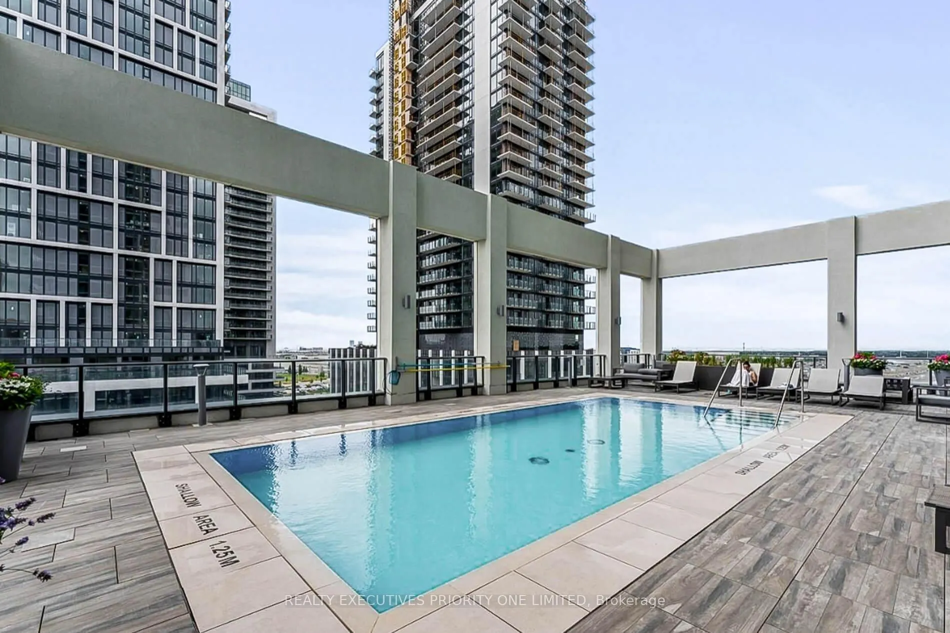 Photo 22 of Unit 519, 9000 Jane Street, Vaughan, Vellore Village — HOMEH