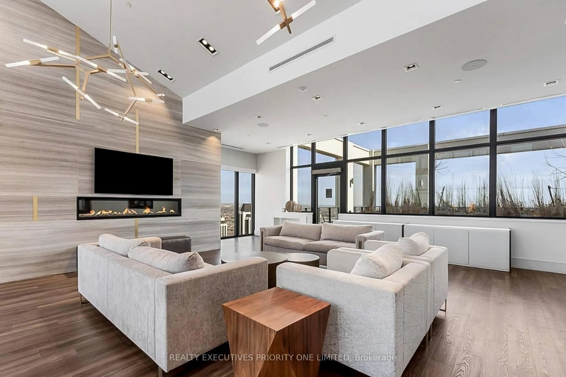 Photo 26 of Unit 519, 9000 Jane Street, Vaughan, Vellore Village — HOMEH