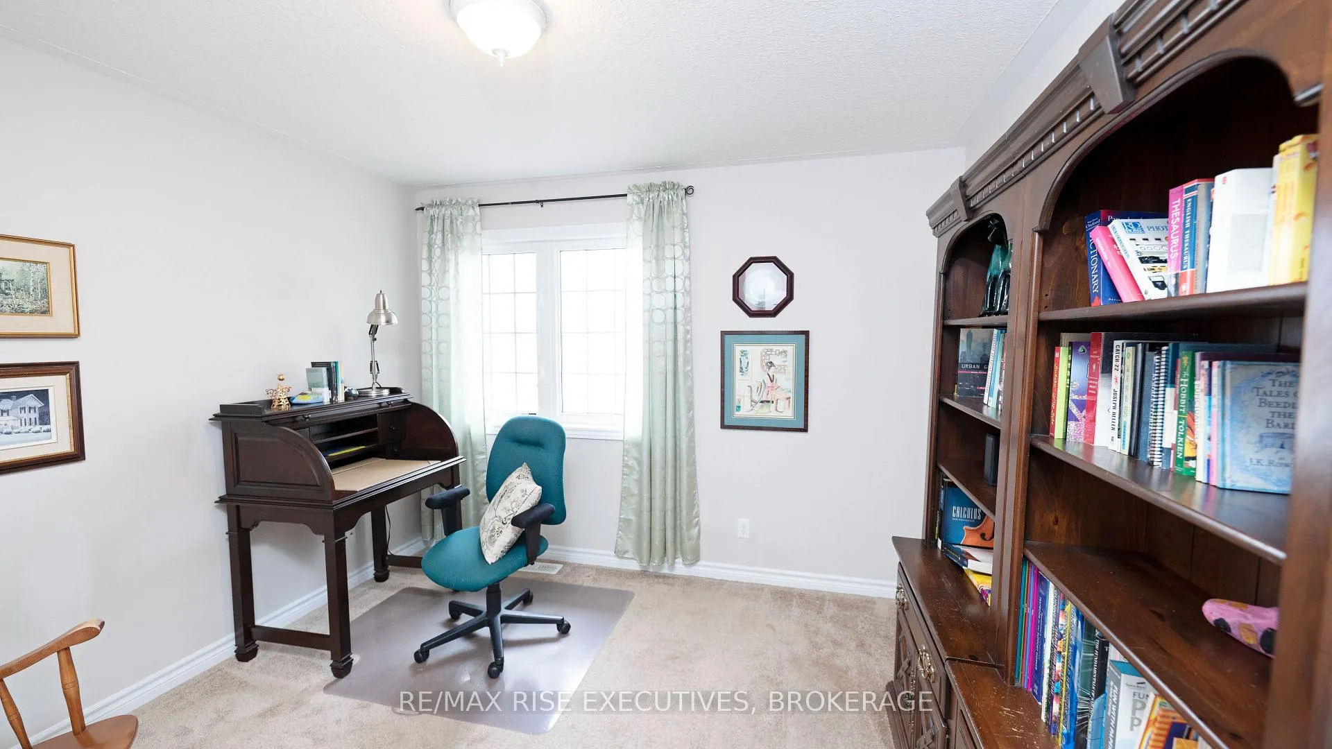 Photo 19 of 1405 Crossfield Avenue, Kingston, City Northwest — HOMEH