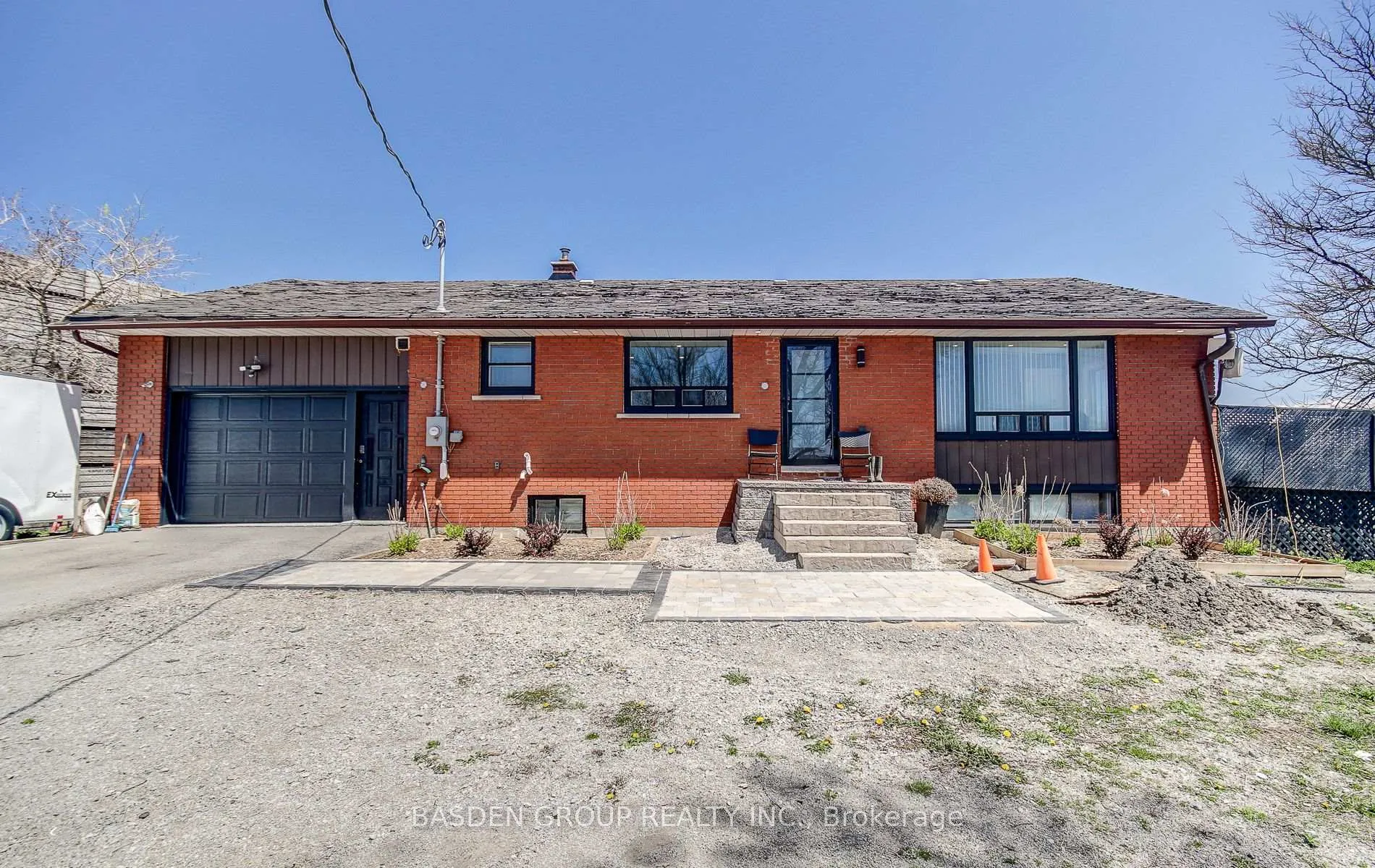 Front of 545 Wist Road