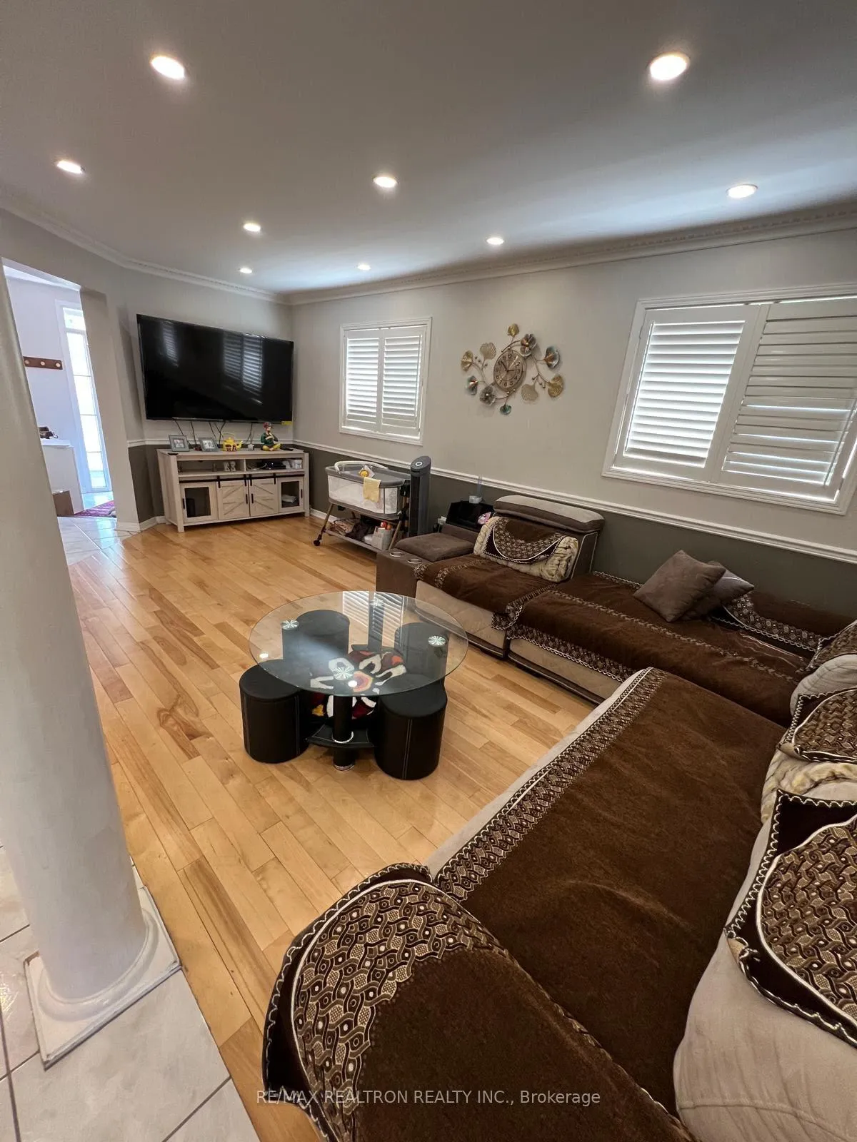 Photo 5 of 114 Trail Ridge Lane, Markham, Berczy — HOMEH