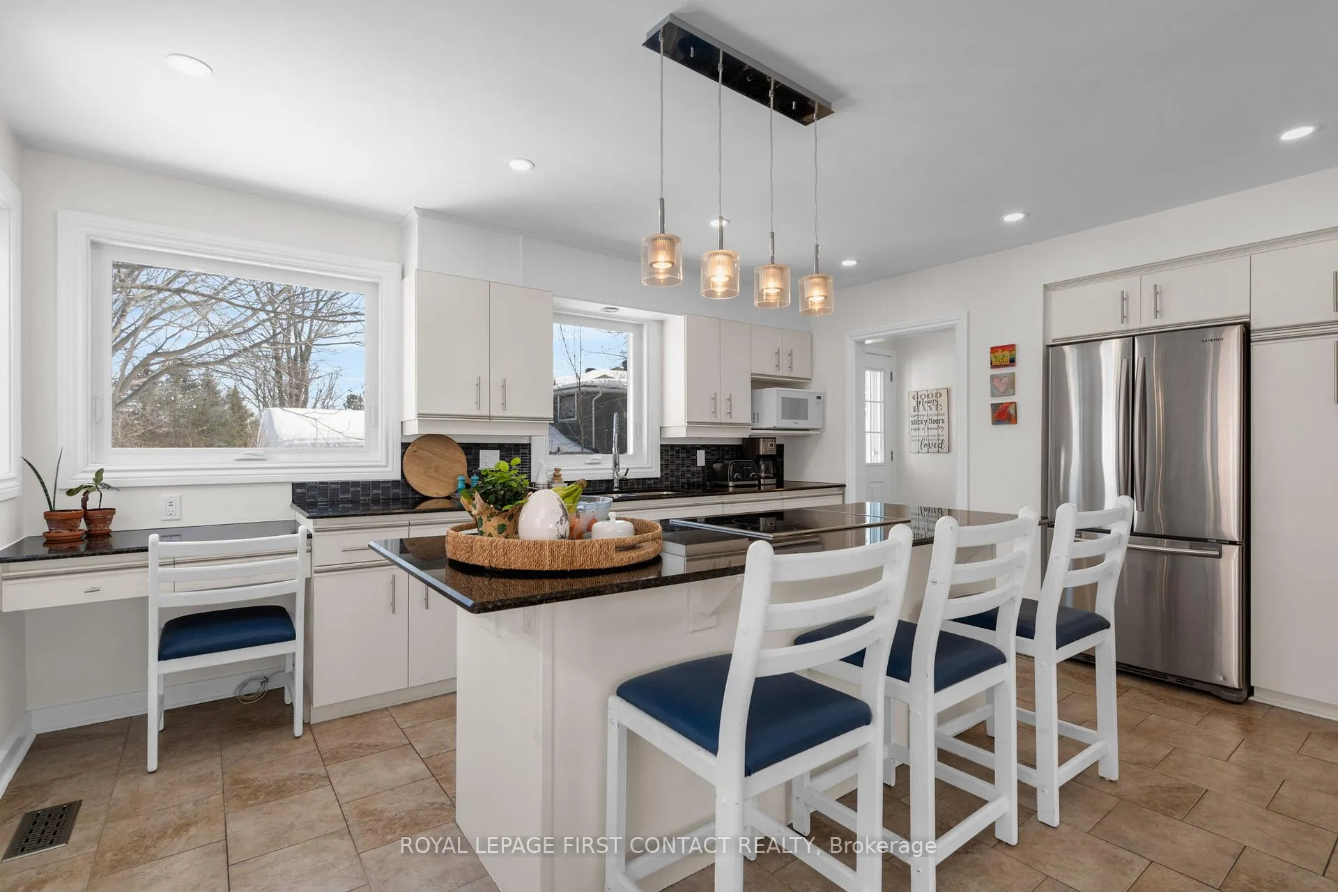 Photo 14 of 103 Rodney Street, Barrie, Codrington — HOMEH