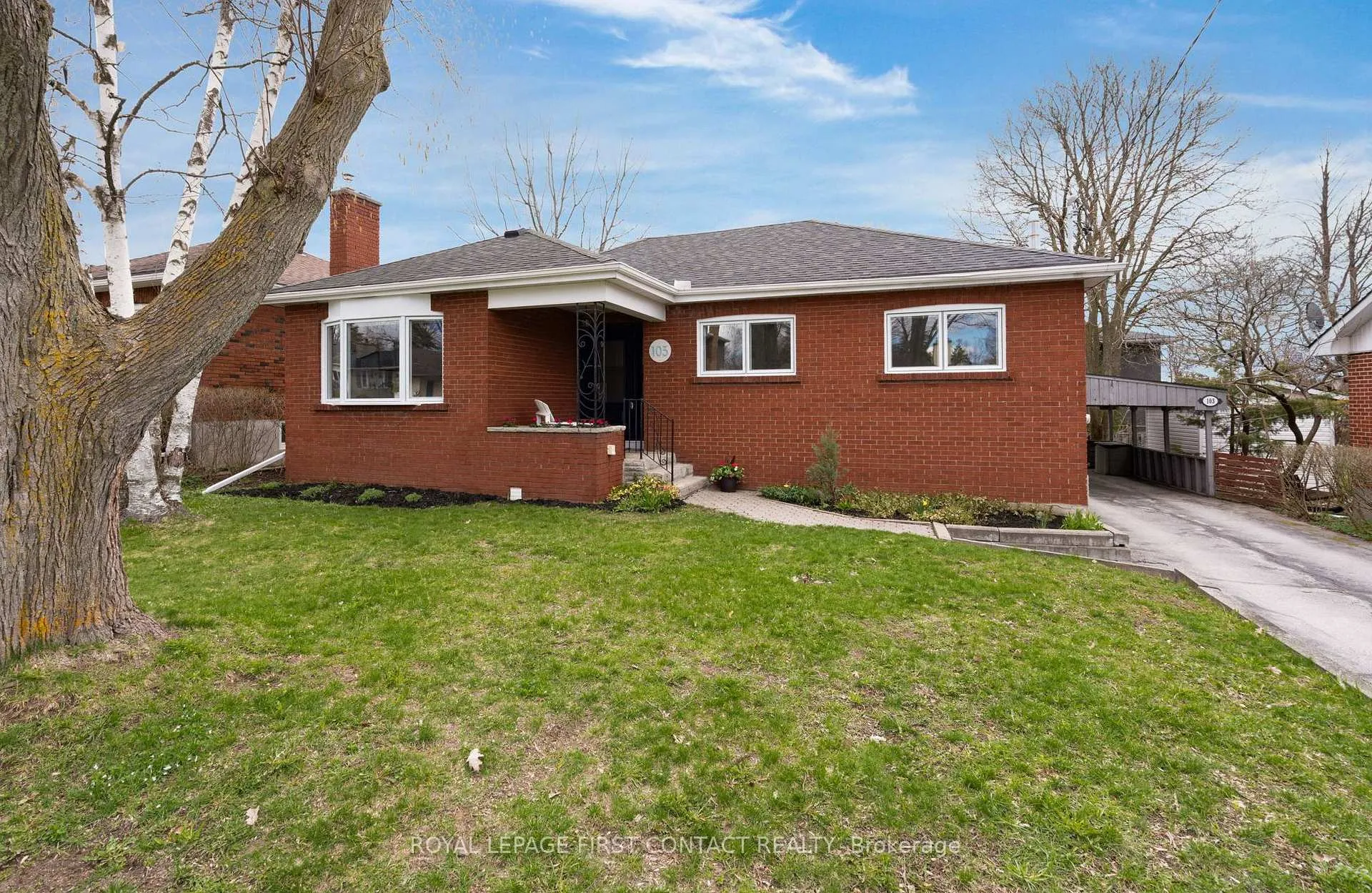 Photo 48 of 103 Rodney Street, Barrie, Codrington — HOMEH
