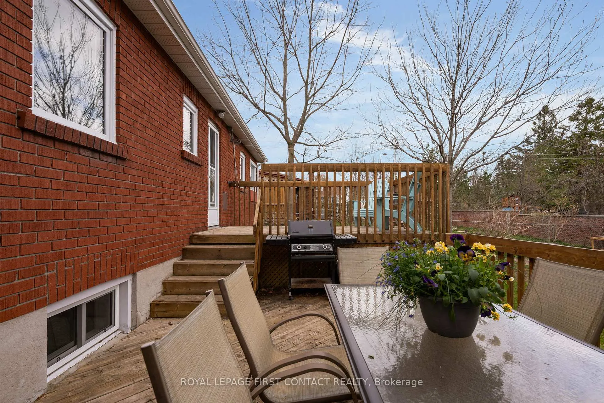 Photo 33 of 103 Rodney Street, Barrie, Codrington — HOMEH