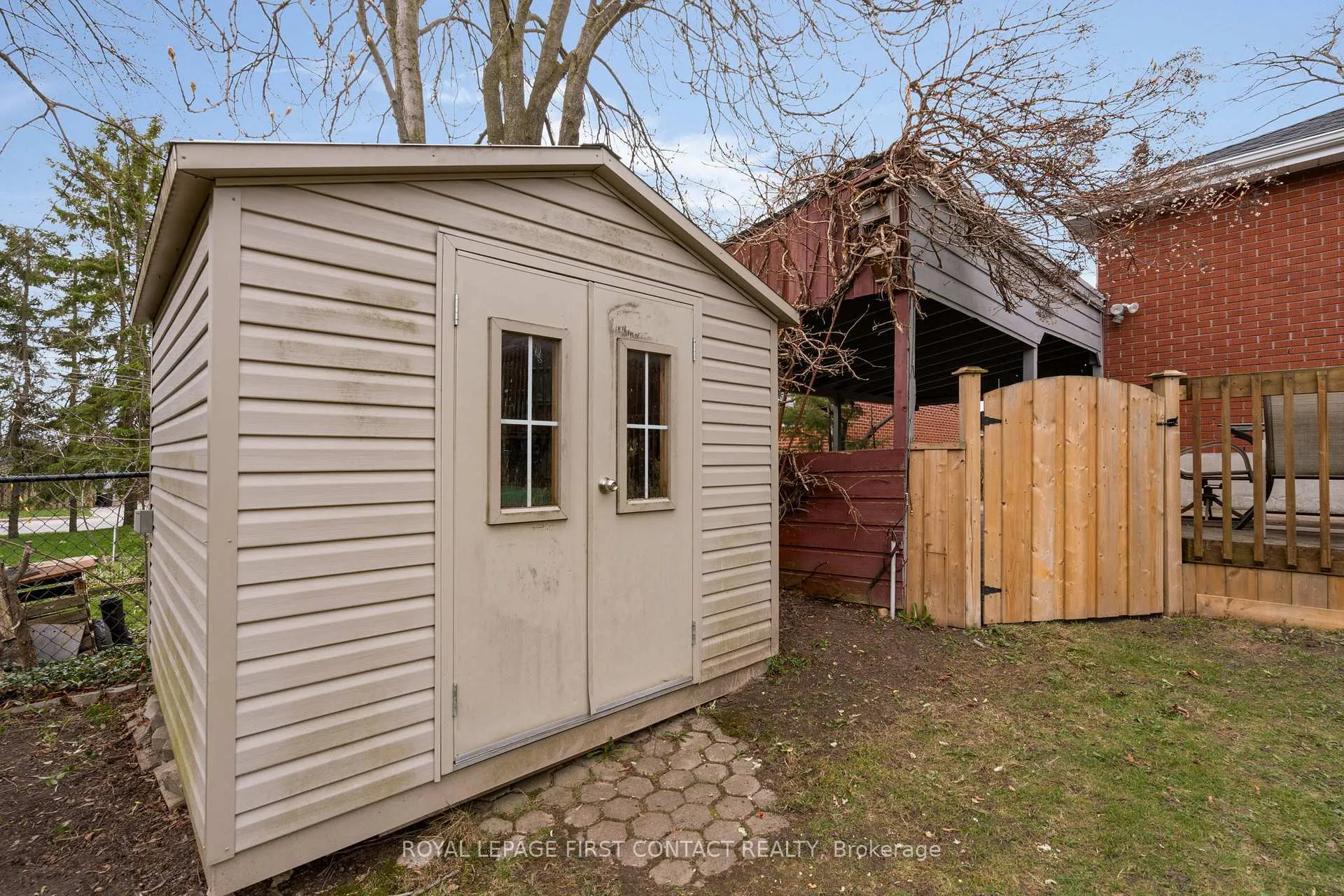 Photo 39 of 103 Rodney Street, Barrie, Codrington — HOMEH