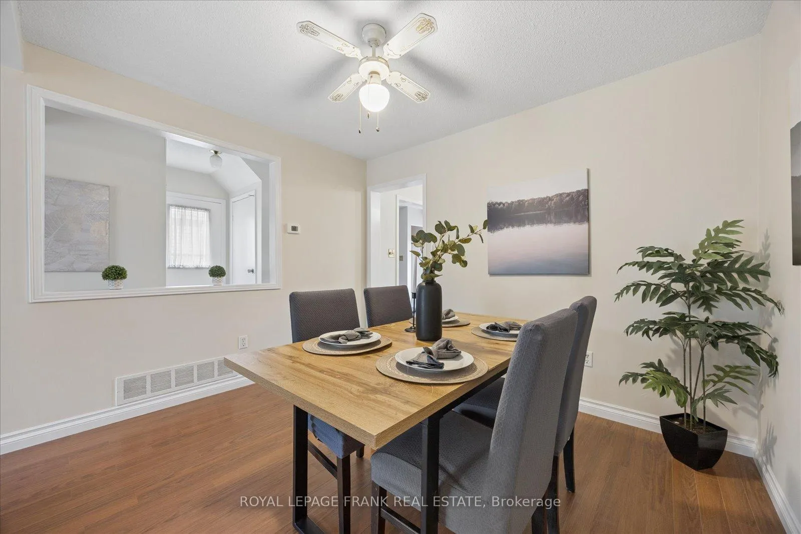 Photo 14 of 572 Camelot Drive, Oshawa, Eastdale — HOMEH
