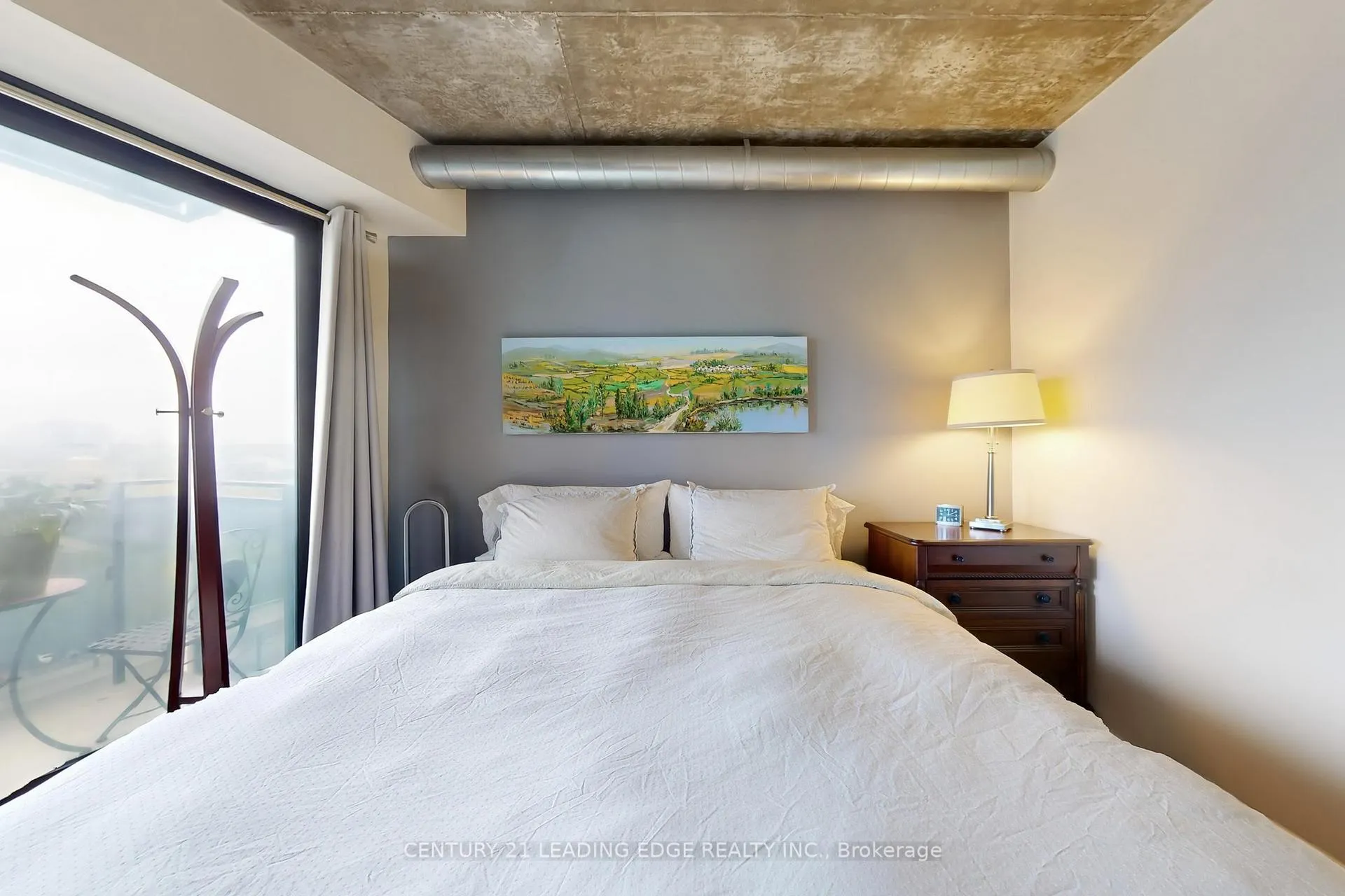 Photo 13 of Unit 802, 51 Trolley Crescent, Toronto, Moss Park — HOMEH