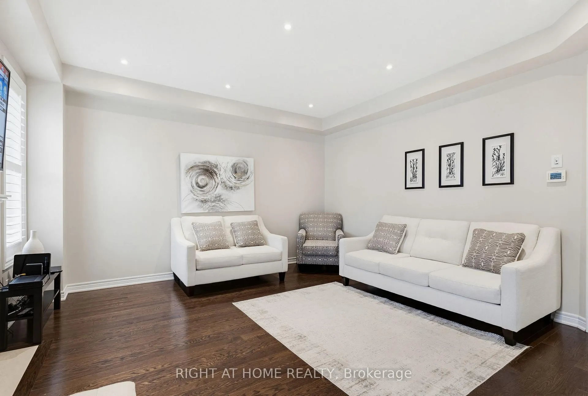 Photo 12 of 3126 Velebit Park Boulevard, Burlington, Alton — HOMEH