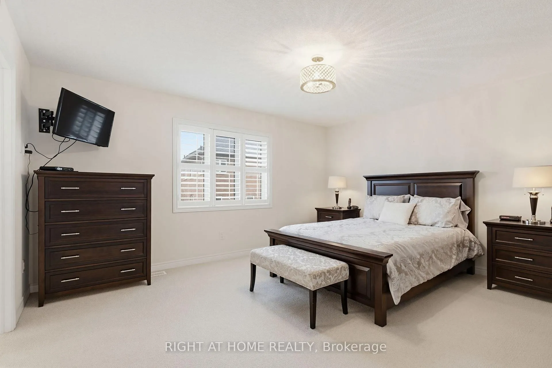 Photo 16 of 3126 Velebit Park Boulevard, Burlington, Alton — HOMEH
