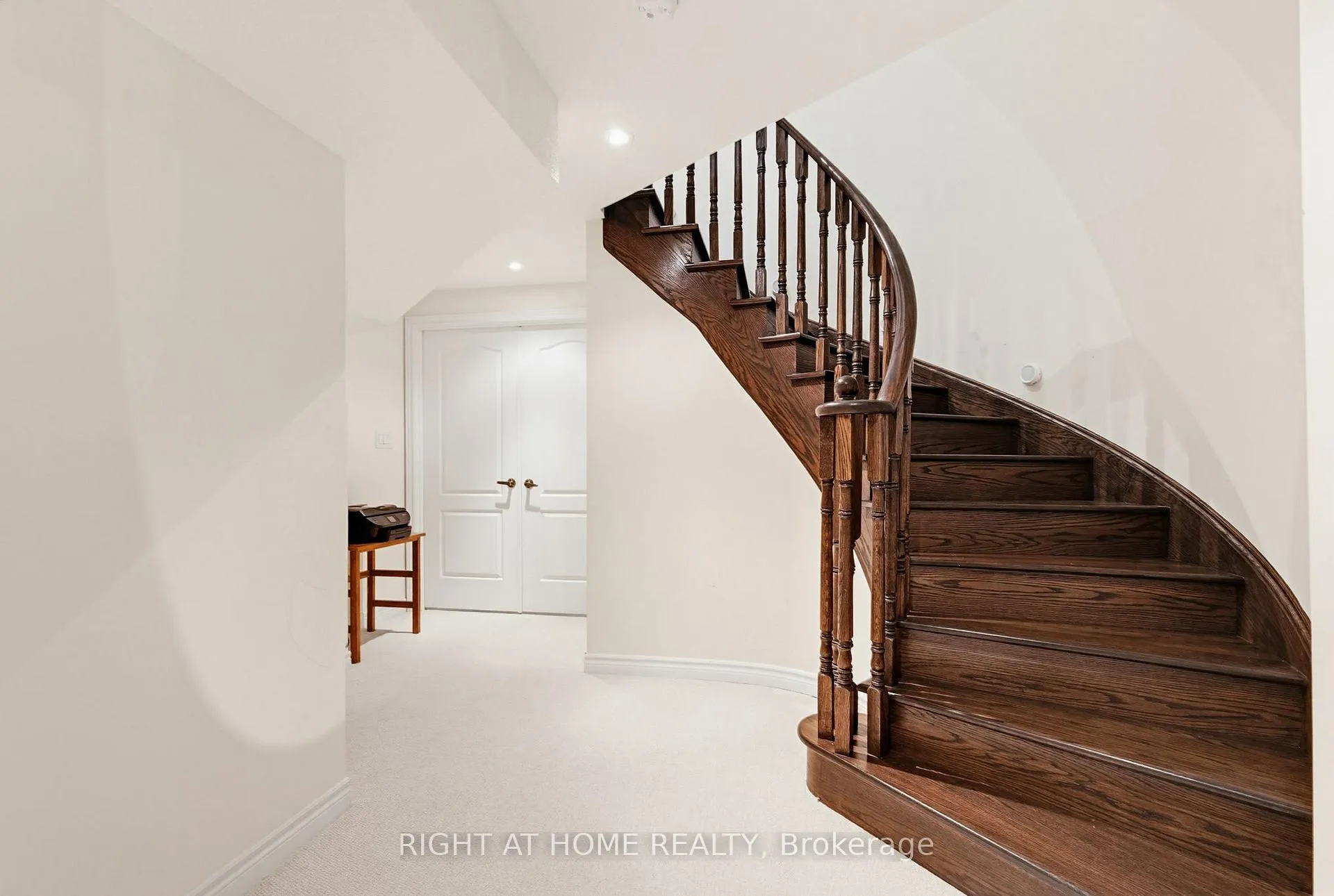 Photo 26 of 3126 Velebit Park Boulevard, Burlington, Alton — HOMEH