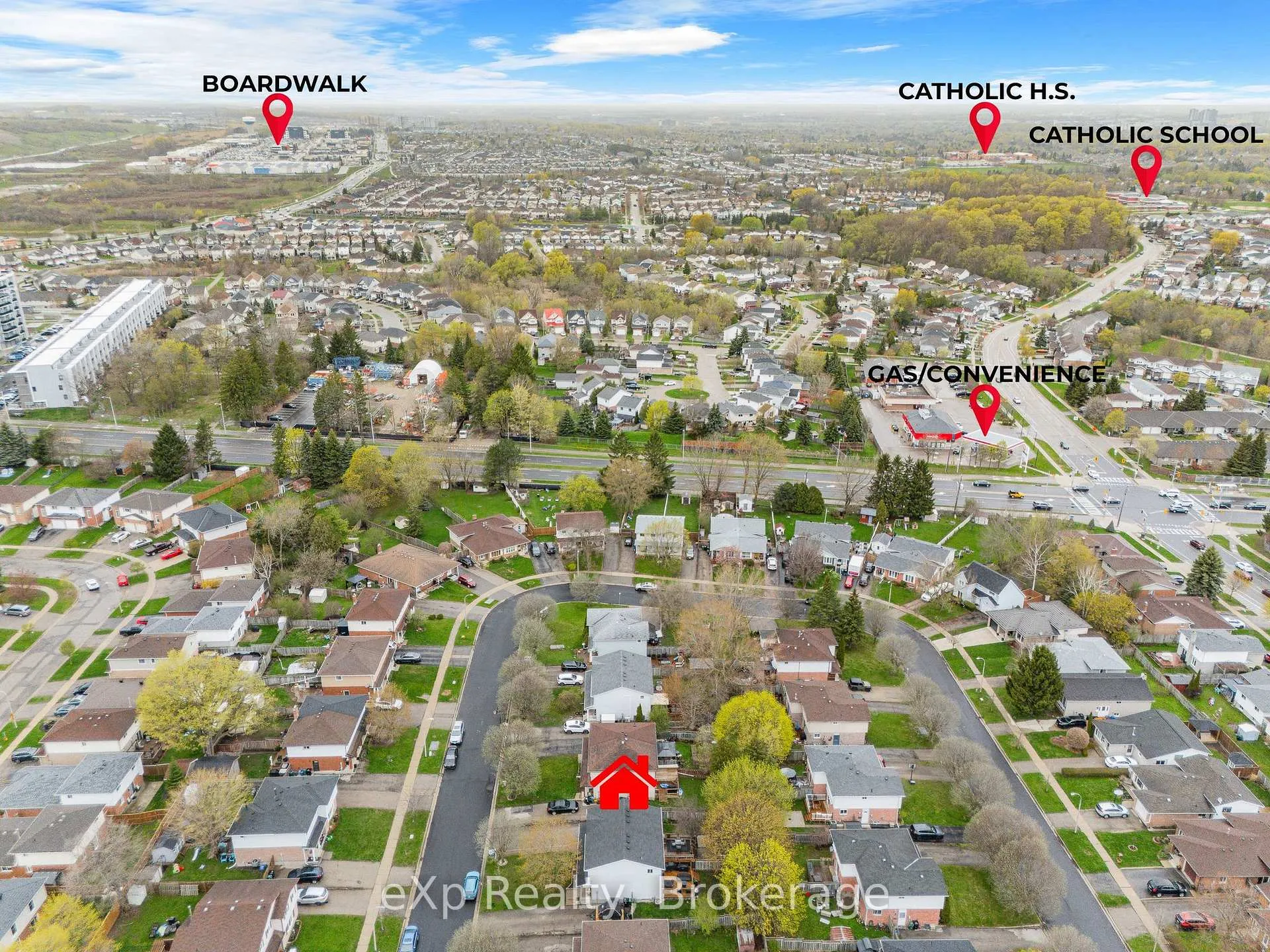Photo 3 of 111 Connelly Drive, Kitchener — HOMEH
