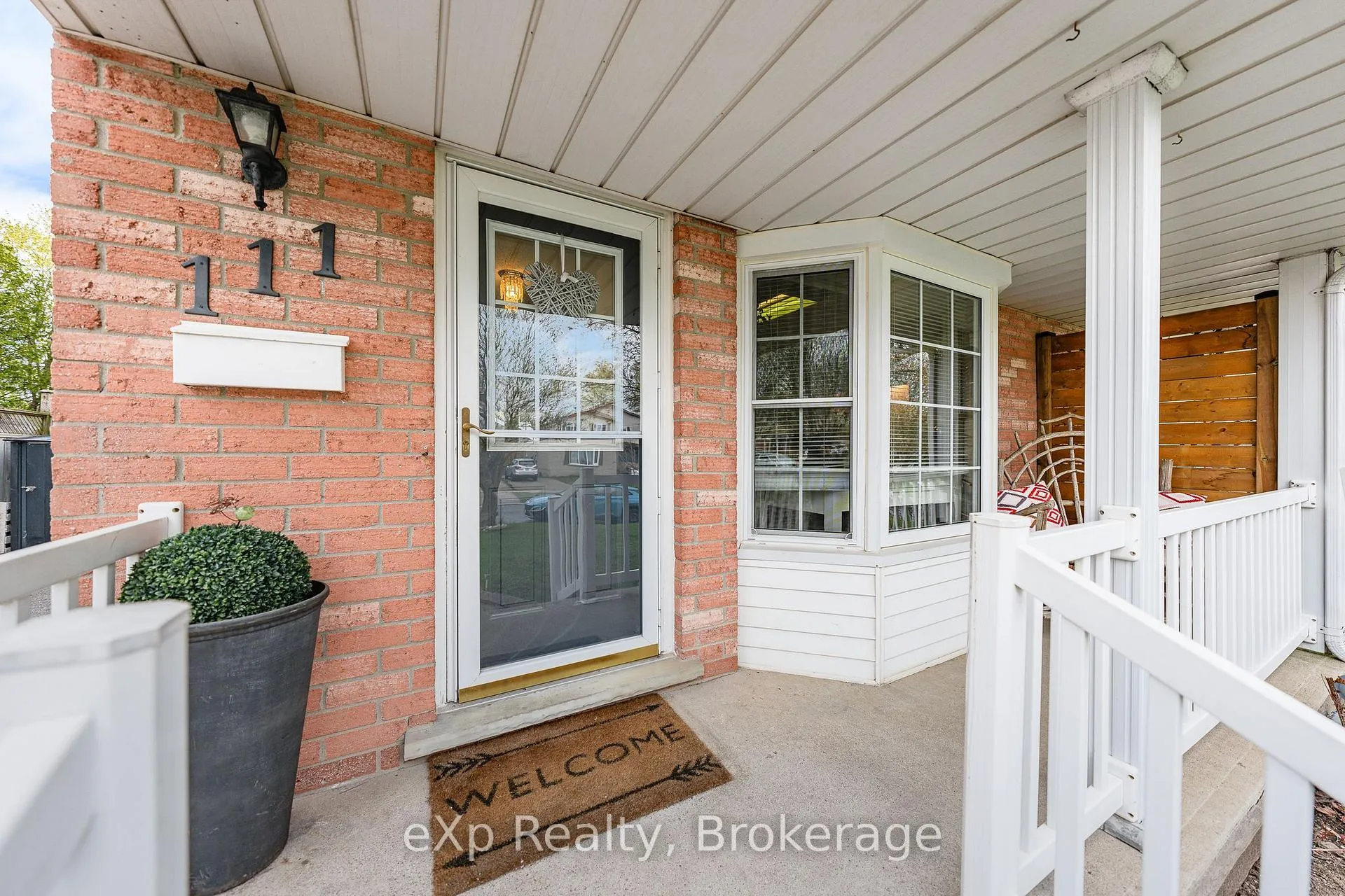 Photo 6 of 111 Connelly Drive, Kitchener — HOMEH