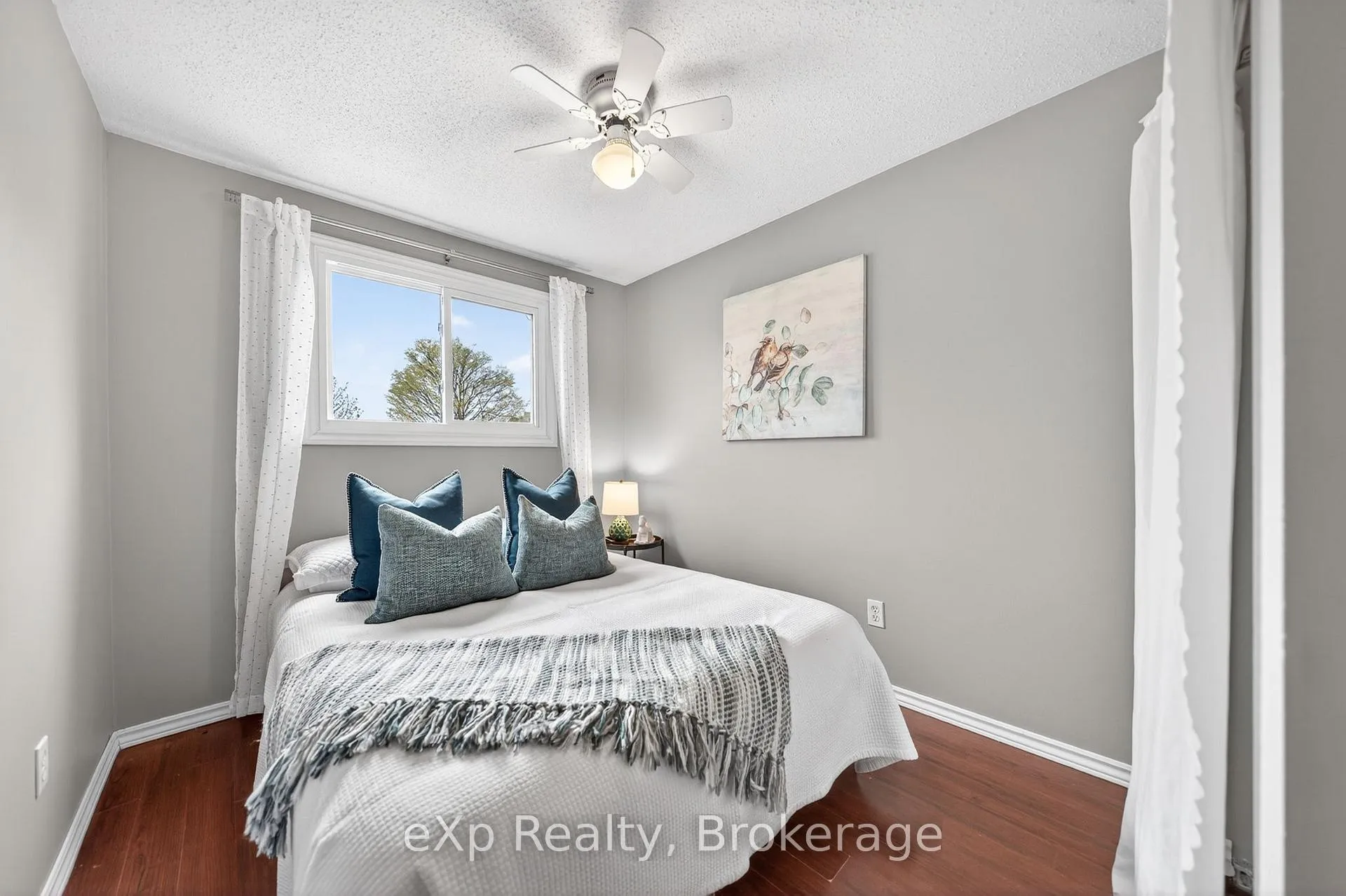 Photo 20 of 111 Connelly Drive, Kitchener — HOMEH