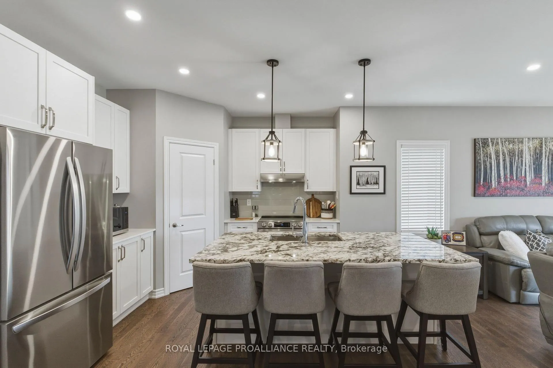 Photo 6 of 117 Adley Drive, Brockville — HOMEH