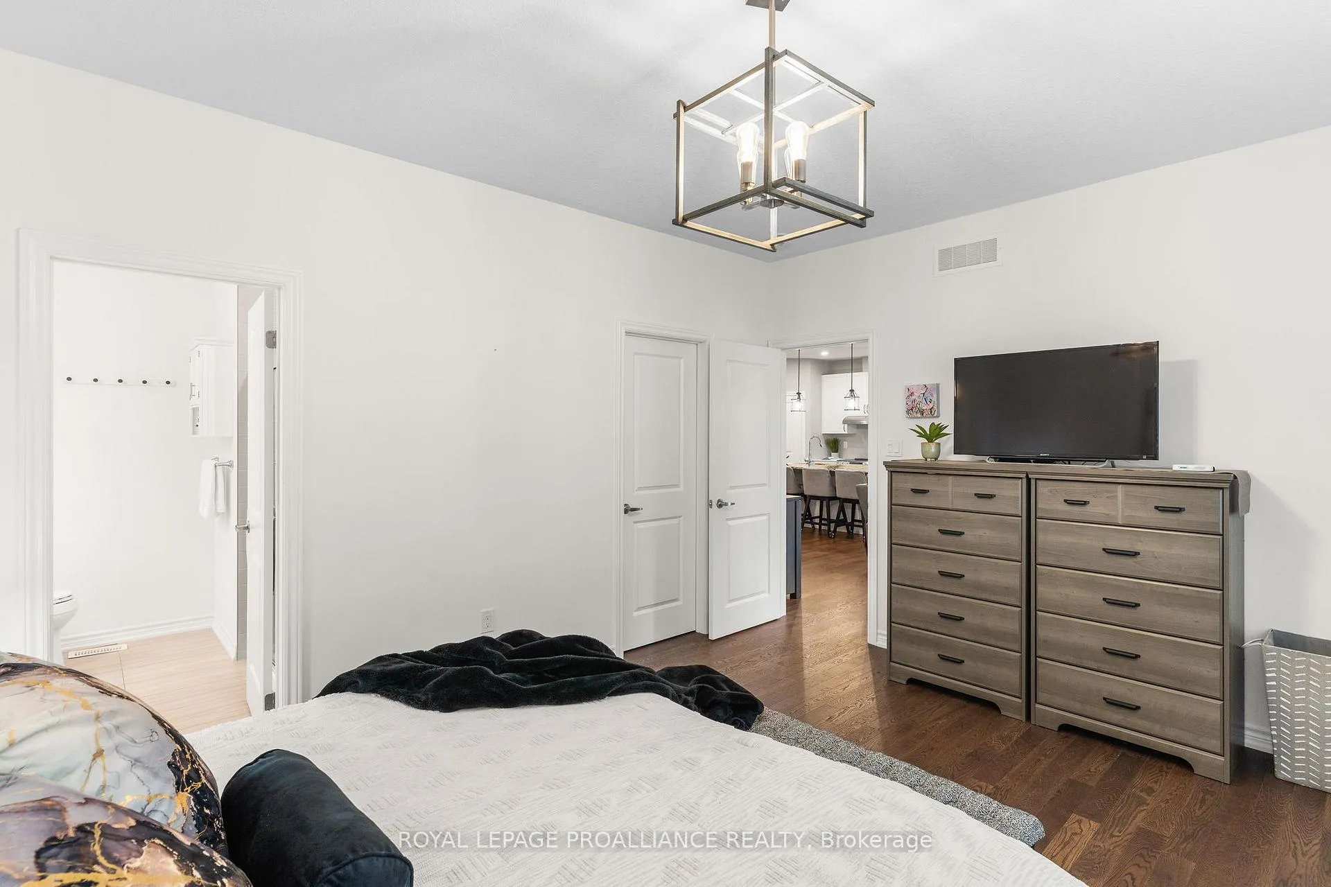 Photo 24 of 117 Adley Drive, Brockville — HOMEH