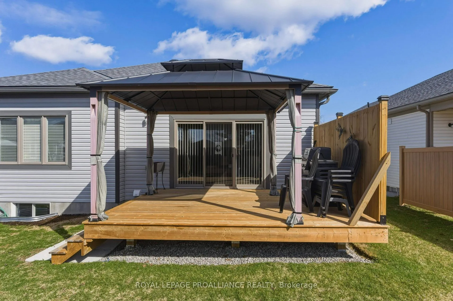 Photo 39 of 117 Adley Drive, Brockville — HOMEH