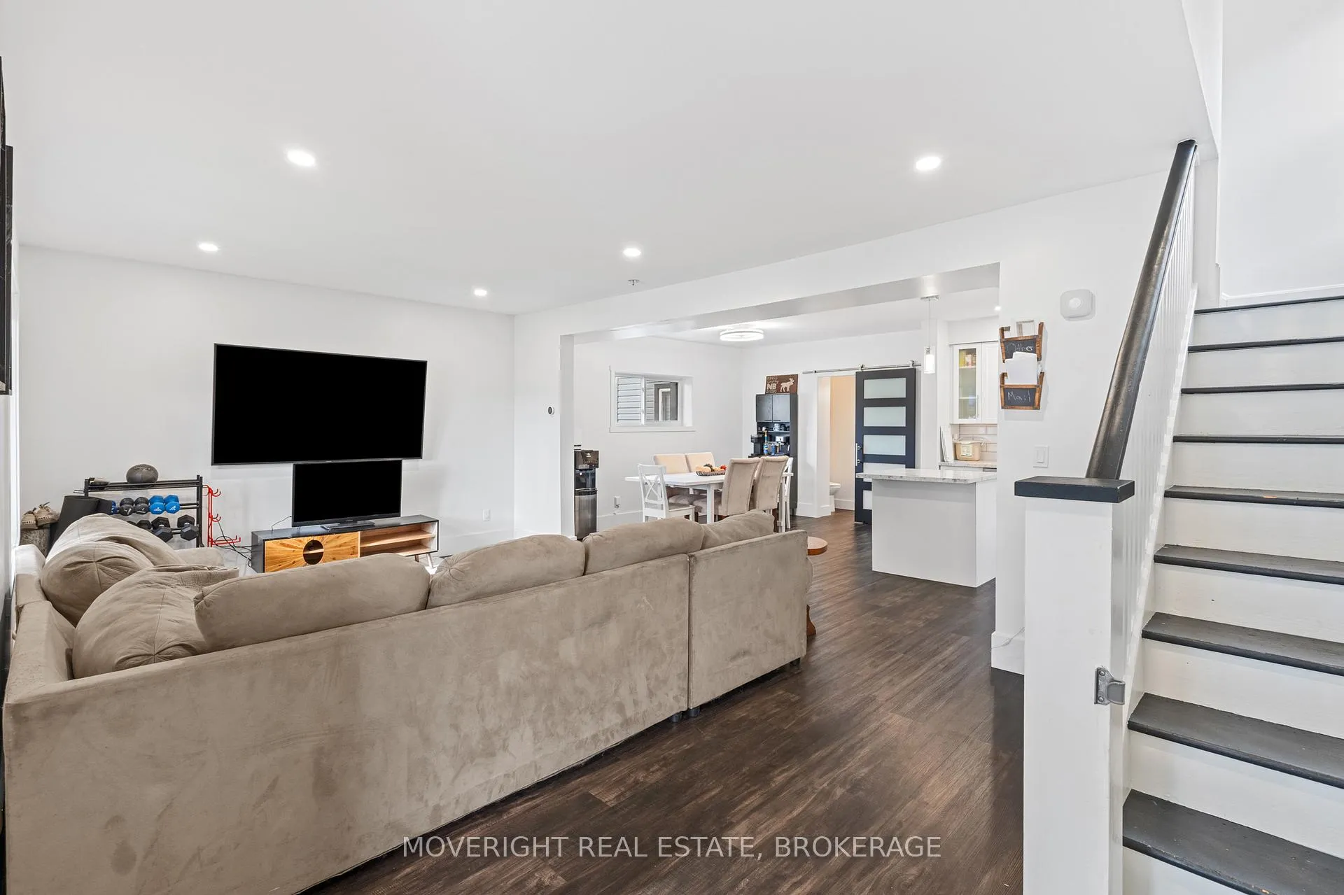 Photo 7 of 331 Fielden Avenue, Port Colborne, Sugarloaf — HOMEH