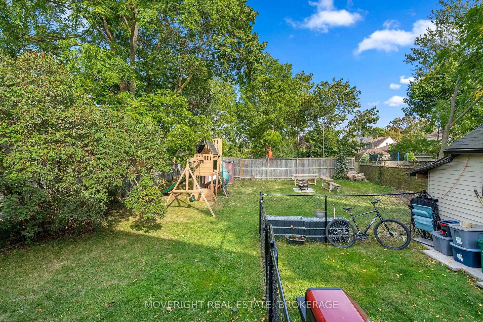 Photo 31 of 331 Fielden Avenue, Port Colborne, Sugarloaf — HOMEH