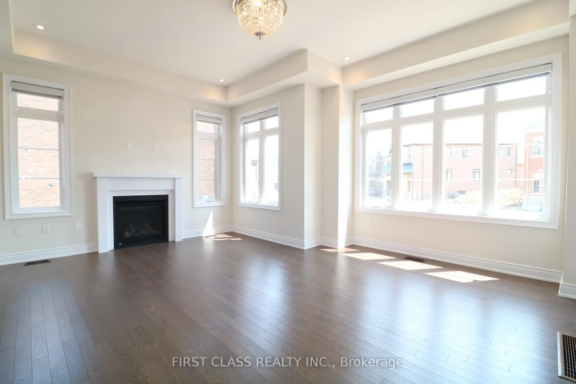 Photo 5 of 78 William Crawley Way, Oakville, Glenorchy — HOMEH