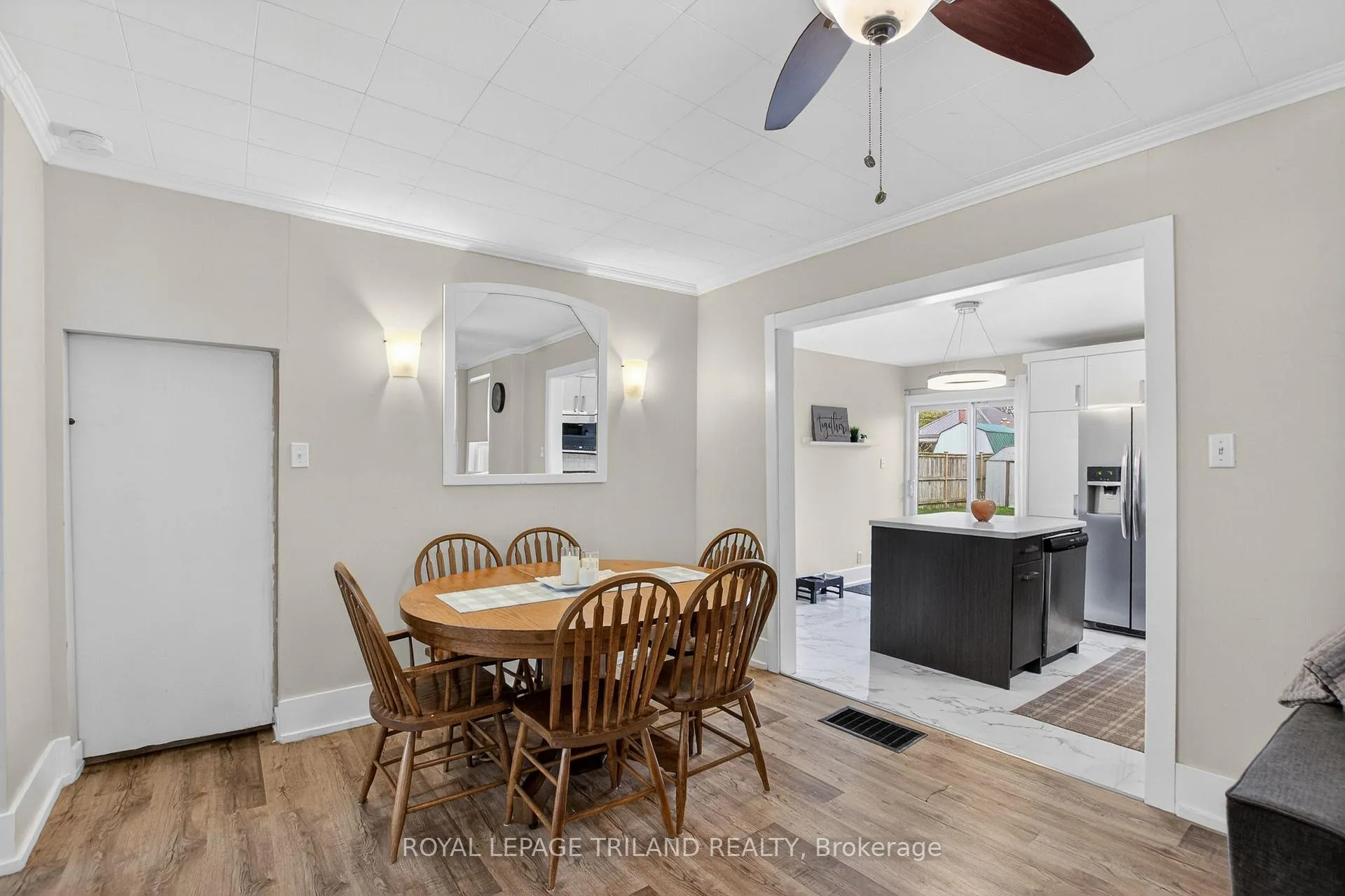 Photo 13 of 81 Locust Street, St. Thomas — HOMEH