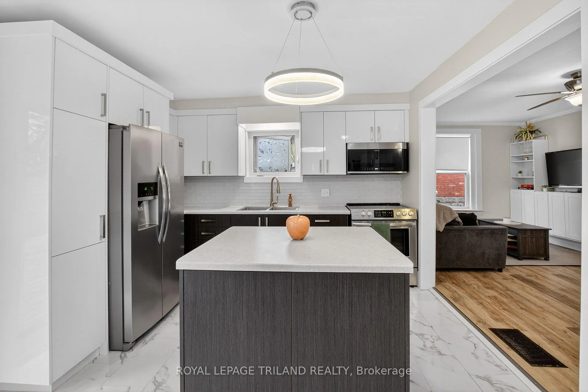 Photo 20 of 81 Locust Street, St. Thomas — HOMEH