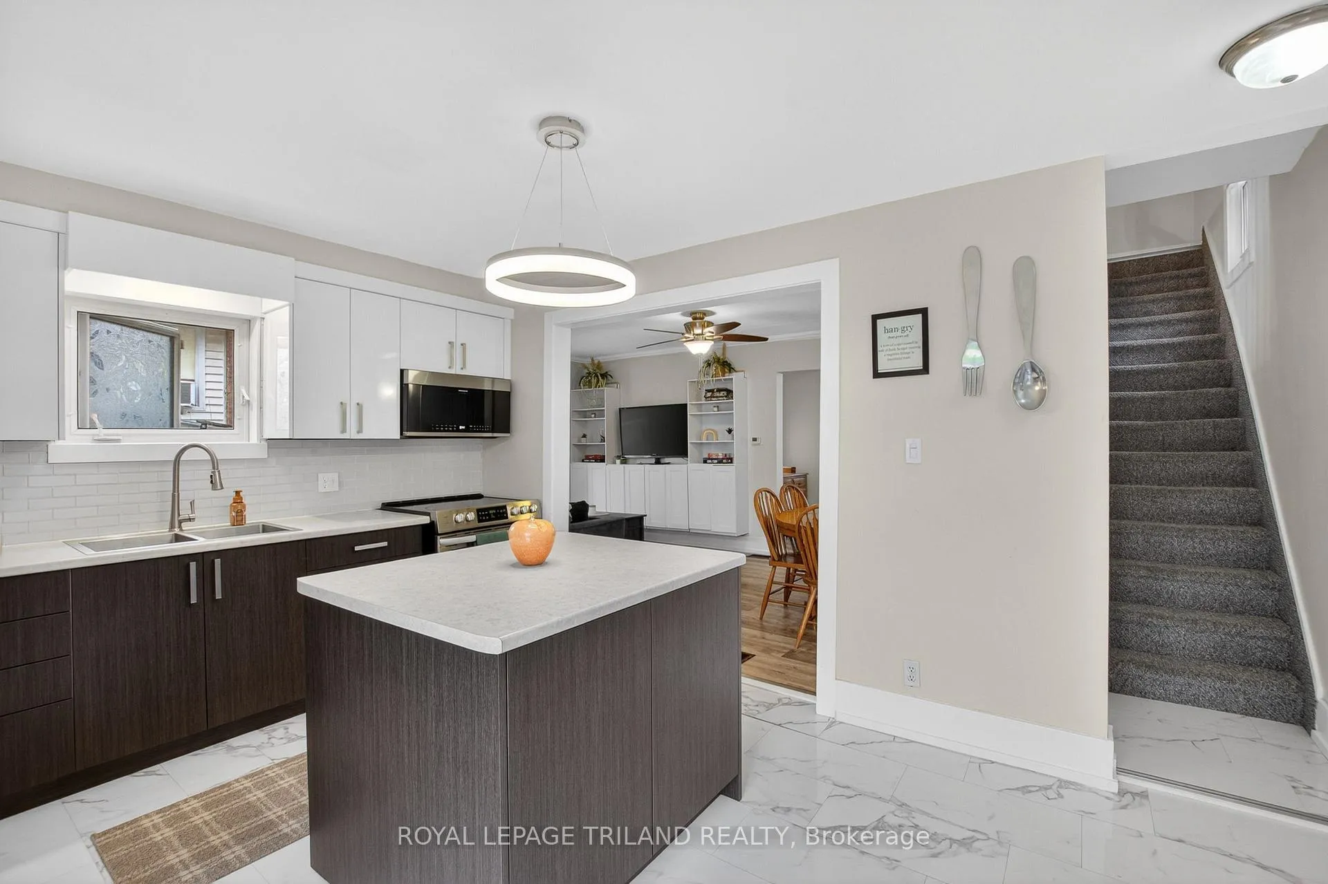 Photo 21 of 81 Locust Street, St. Thomas — HOMEH