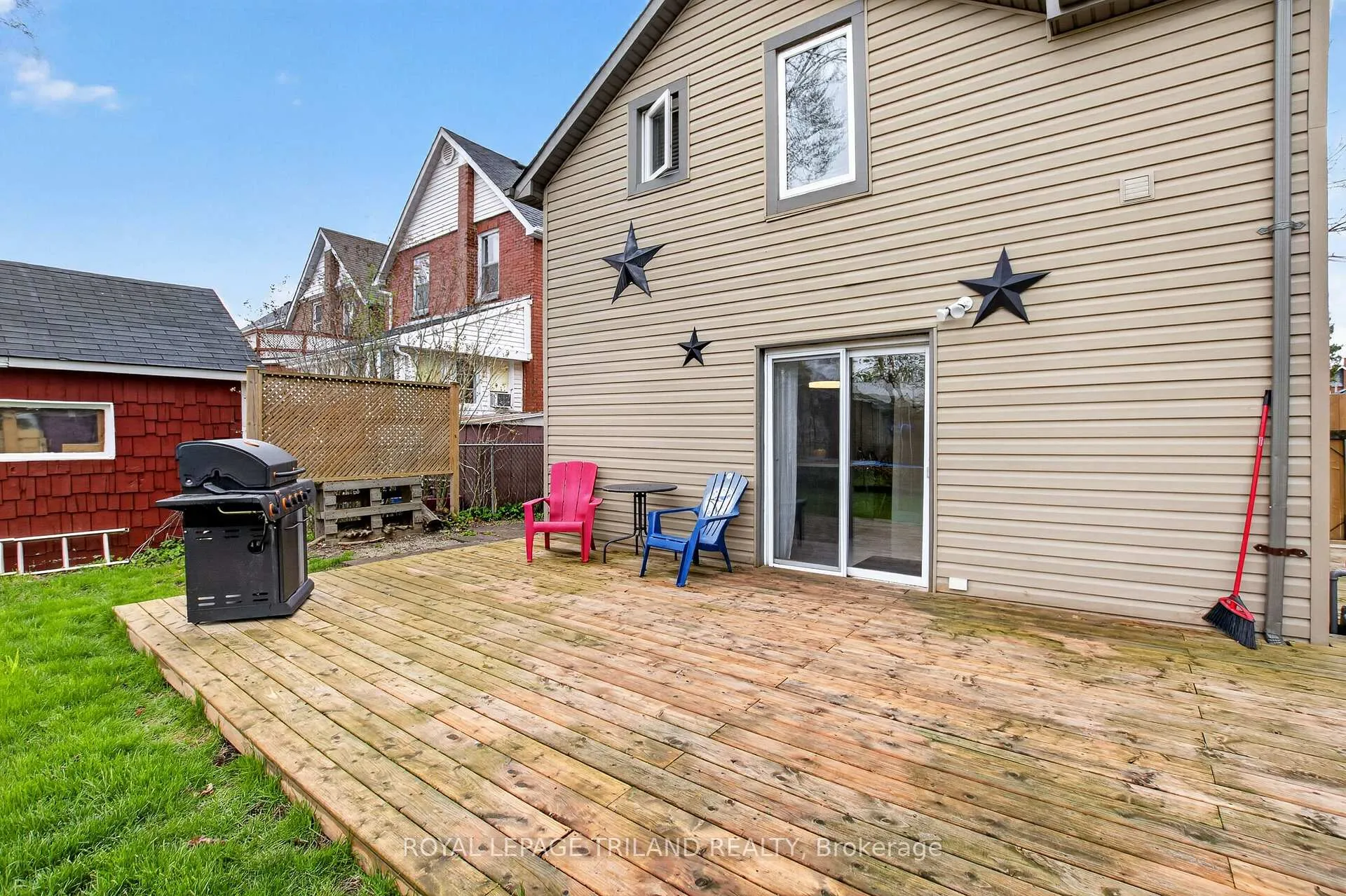 Photo 39 of 81 Locust Street, St. Thomas — HOMEH