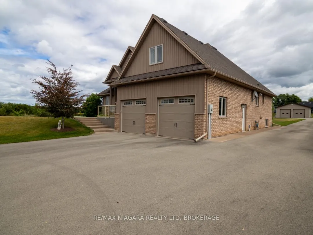 Photo 4 of 20219 Youngs Road S, Wainfleet, Marshville/Winger — HOMEH