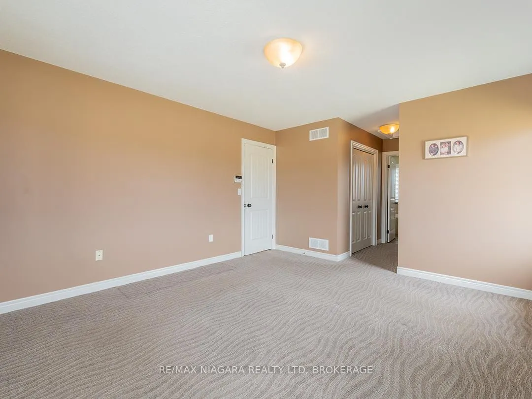 Photo 19 of 20219 Youngs Road S, Wainfleet, Marshville/Winger — HOMEH