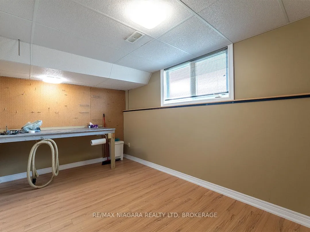 Photo 40 of 20219 Youngs Road S, Wainfleet, Marshville/Winger — HOMEH