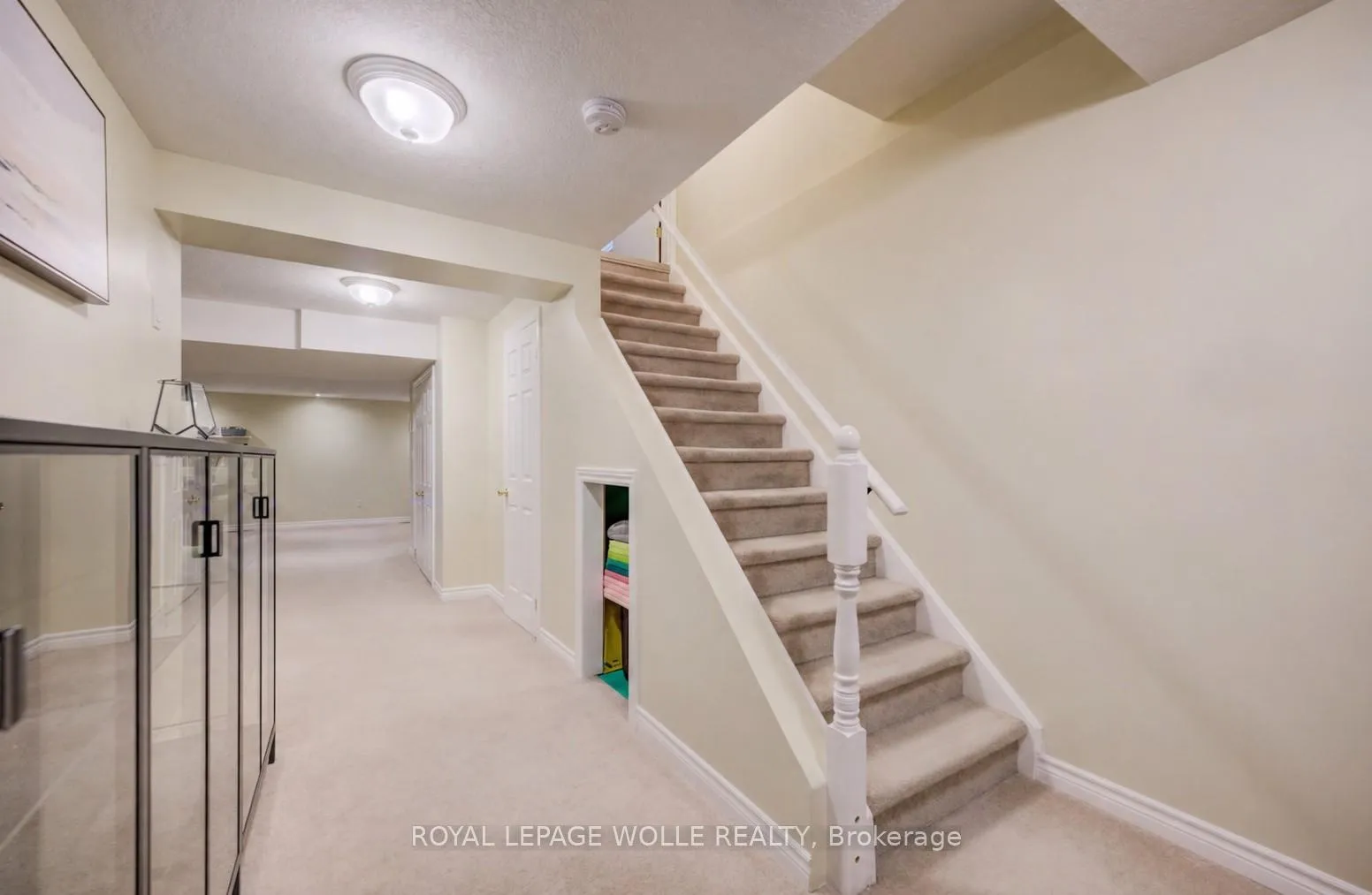 Photo 30 of 23 Northcliffe Crescent, Cambridge — HOMEH